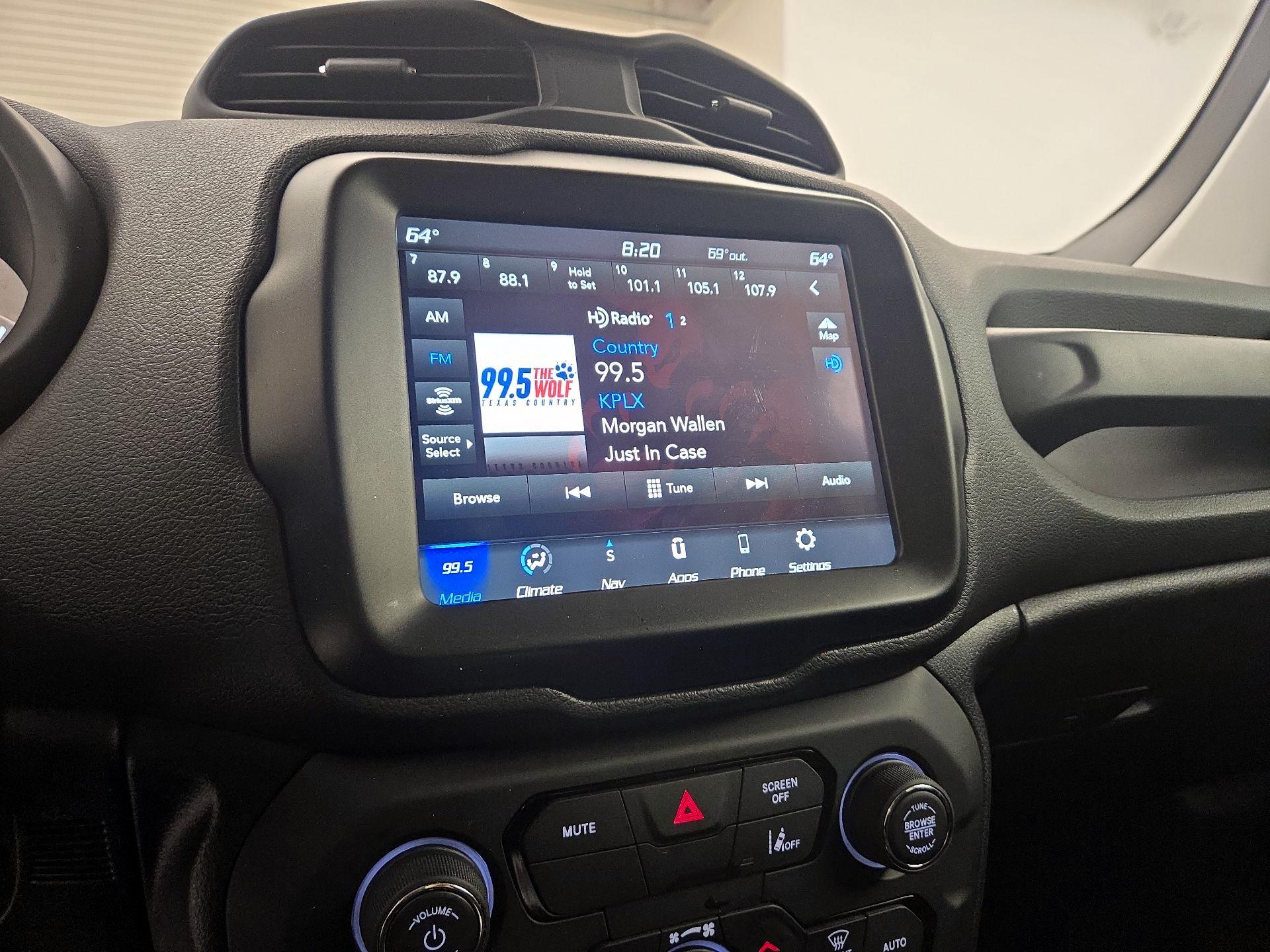 Thumbnail: 2023 Jeep Renegade - 16