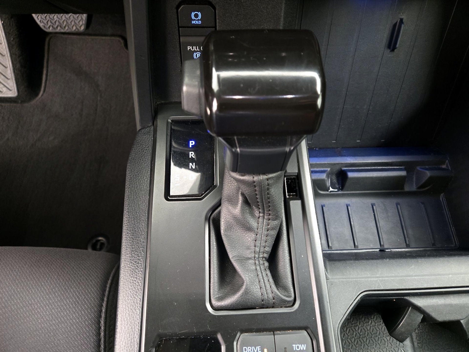 2024 Toyota Tundra SR5 - Photo 19