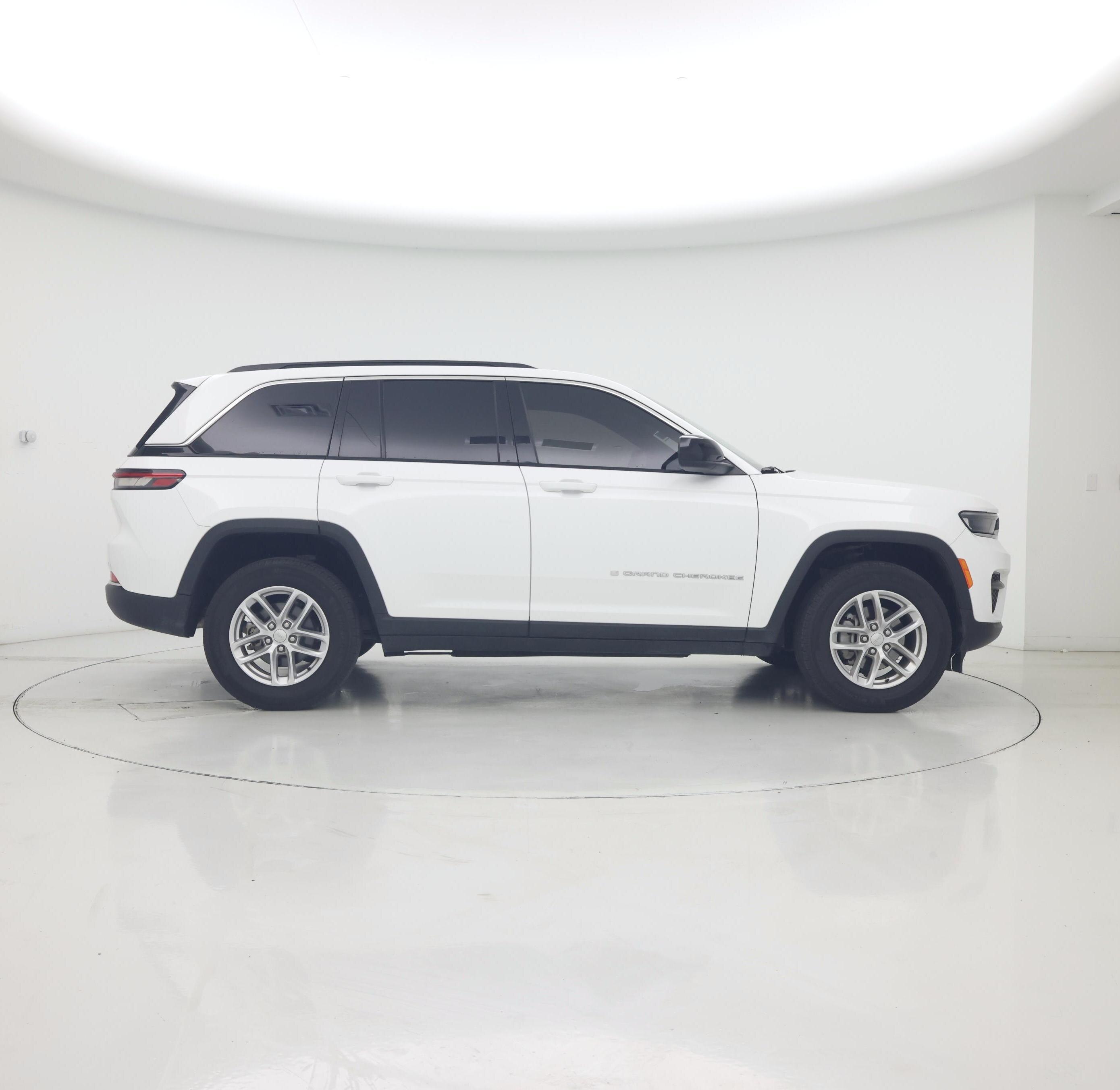 Thumbnail: 2024 Jeep Grand Cherokee - 7