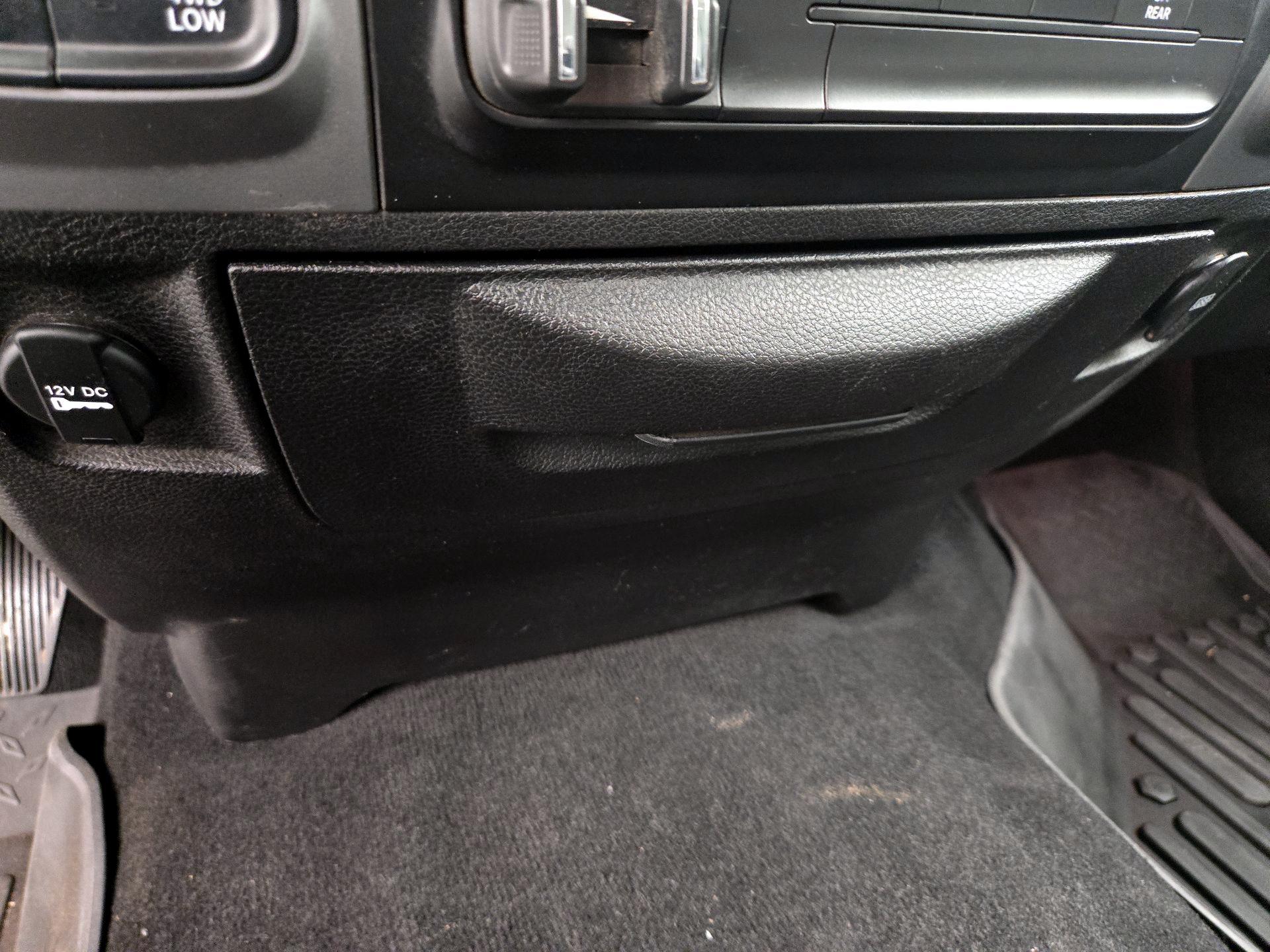 Thumbnail: 2022 RAM 1500 Classic - 18