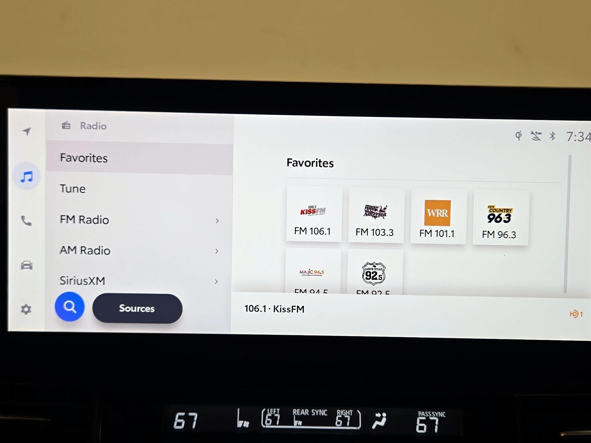 Thumbnail: 2025 Toyota Sienna - 15