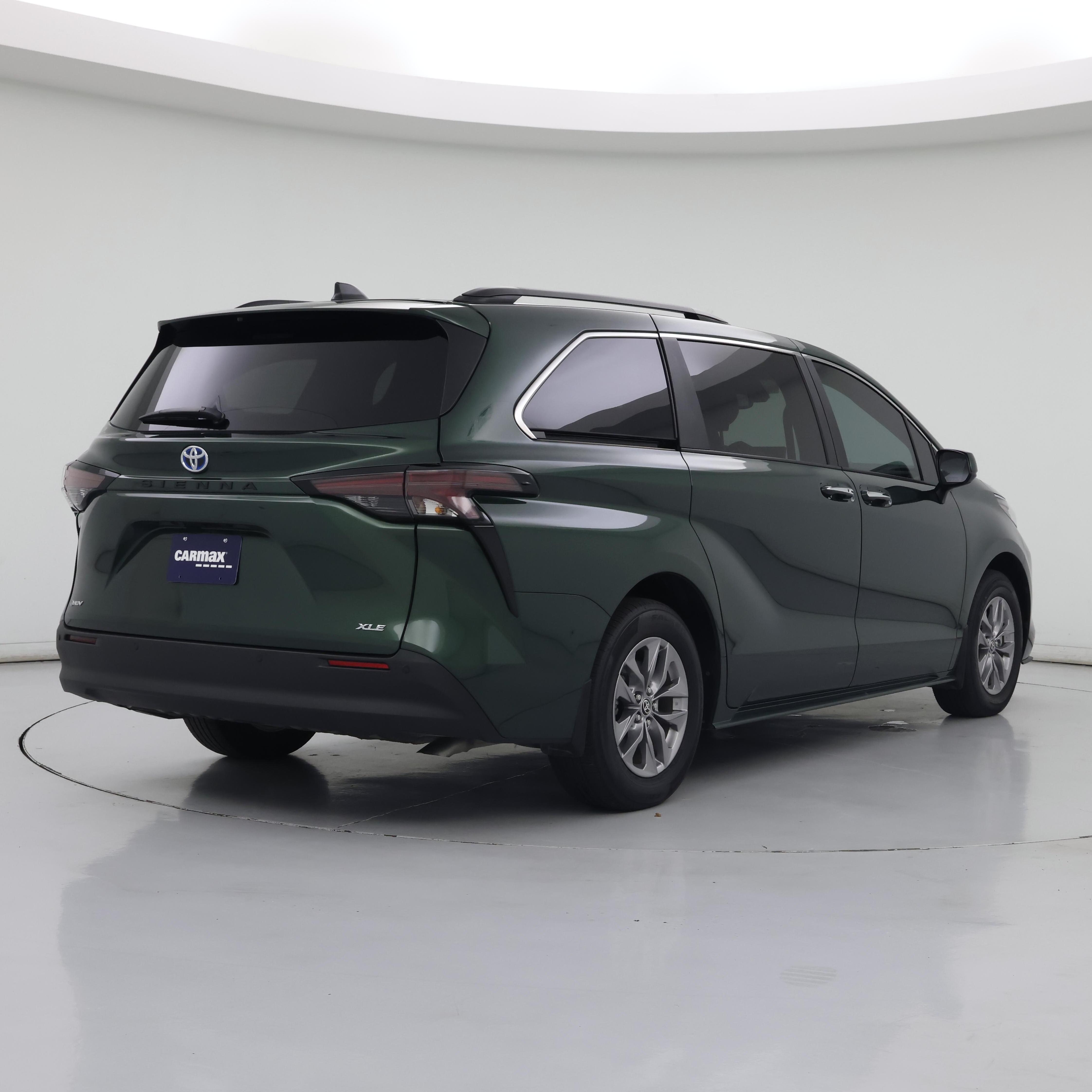 Thumbnail: 2025 Toyota Sienna - 8