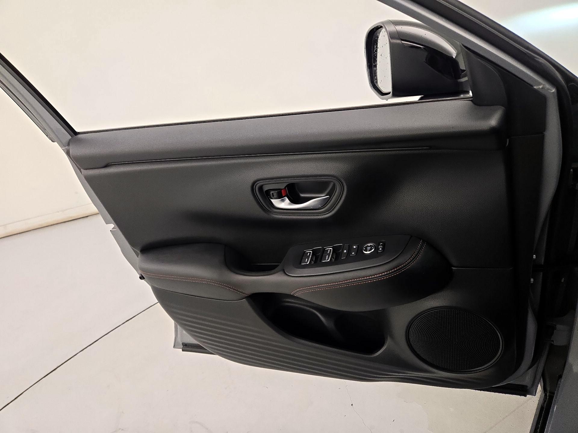 Thumbnail: 2024 Honda HR-V - 12