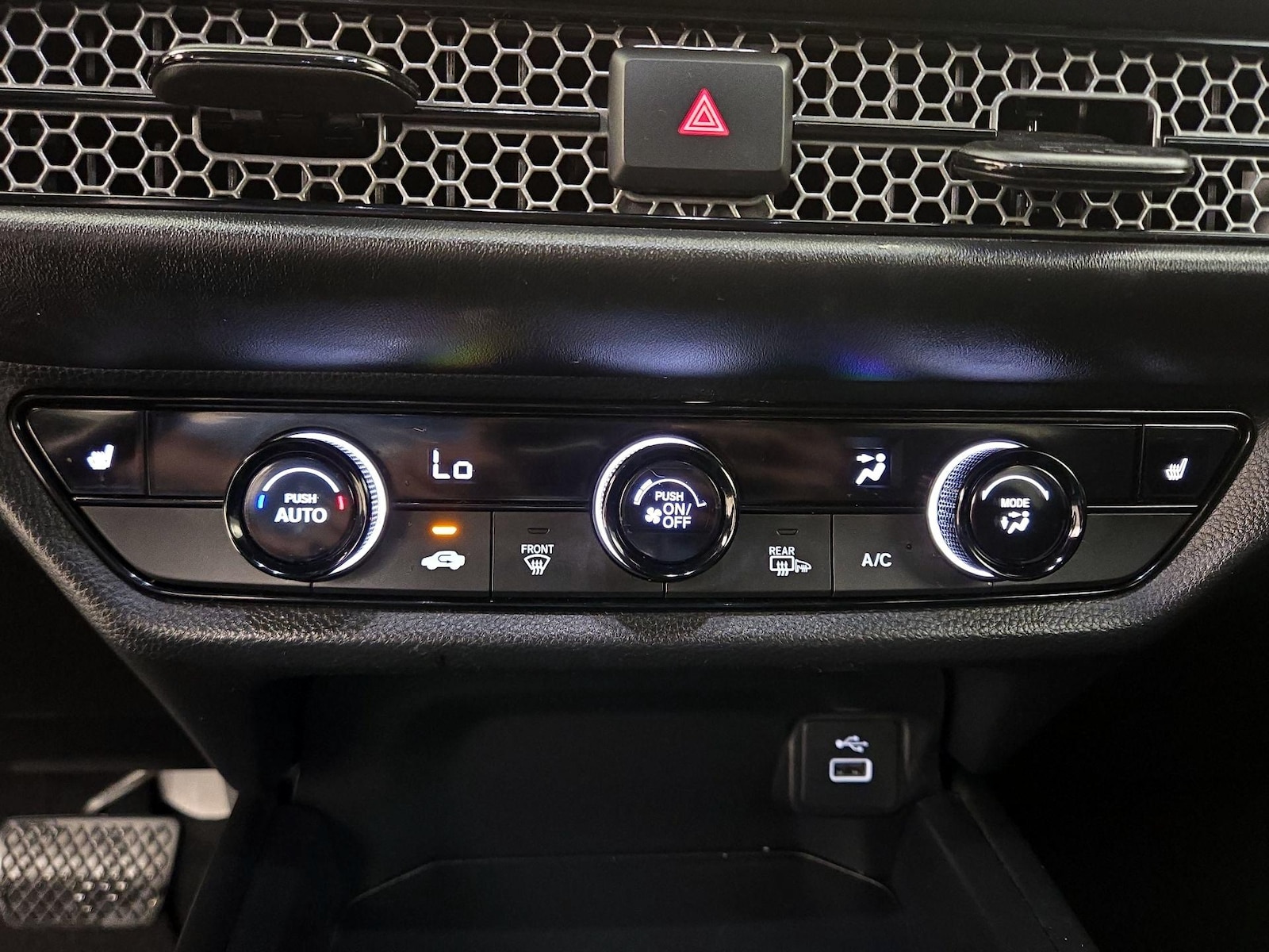 2024 Honda HR-V Sport - Photo 17