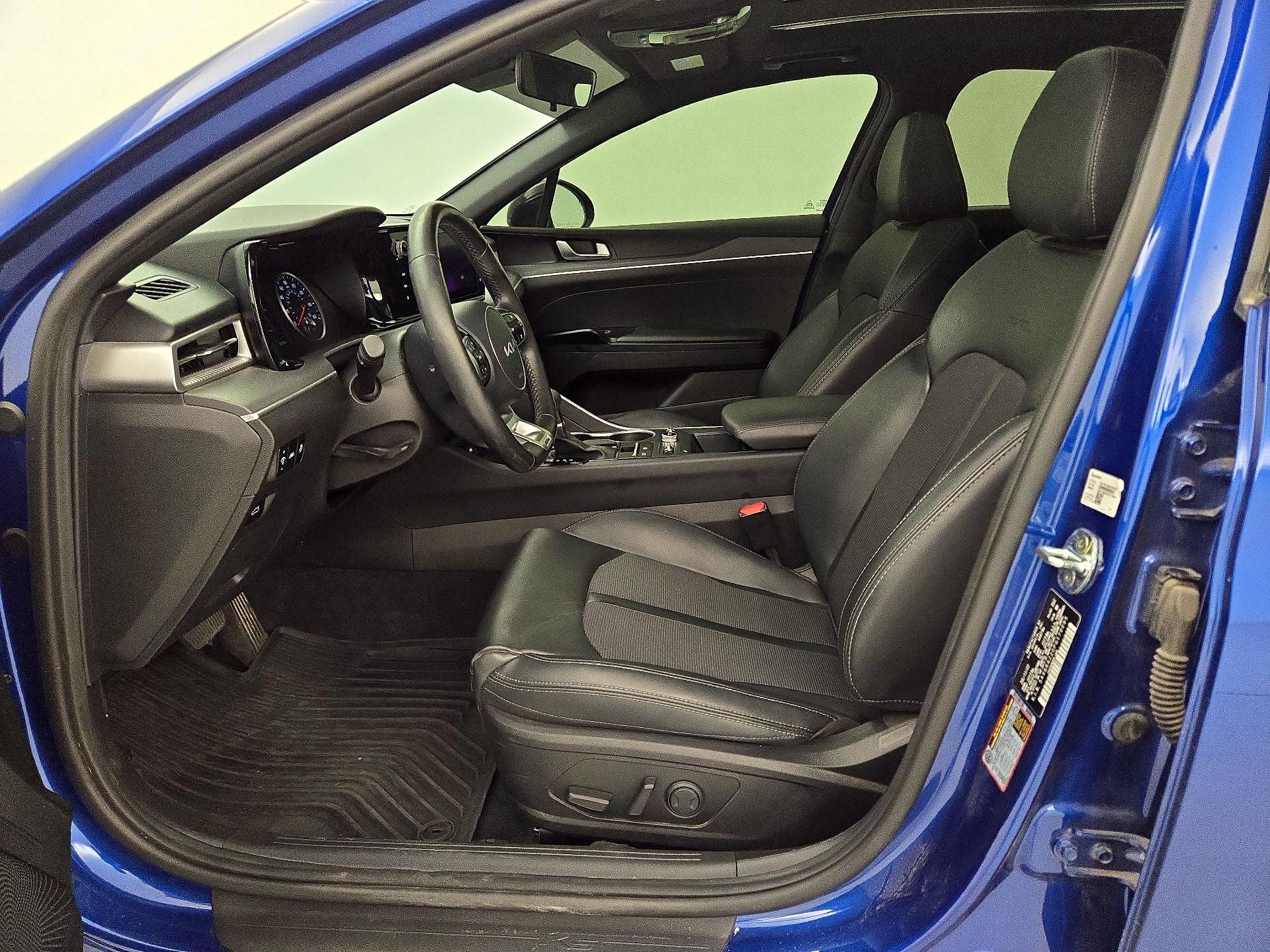 Thumbnail: 2023 Kia K5 - 11