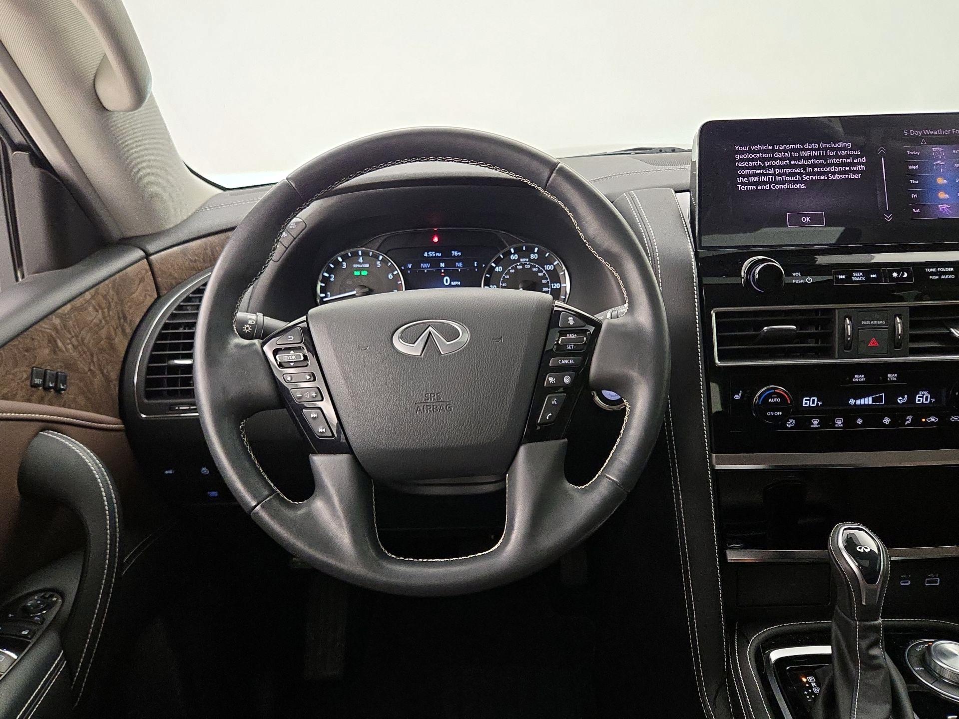Thumbnail: 2024 INFINITI QX80 - 10