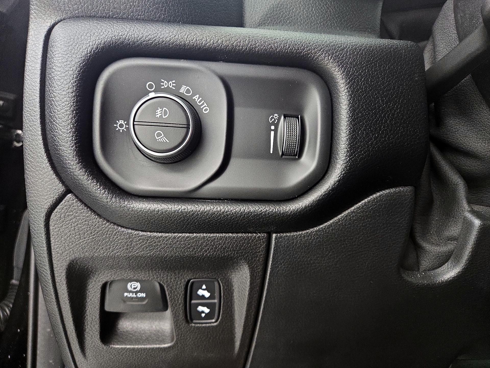 Thumbnail: 2022 RAM 1500 - 13