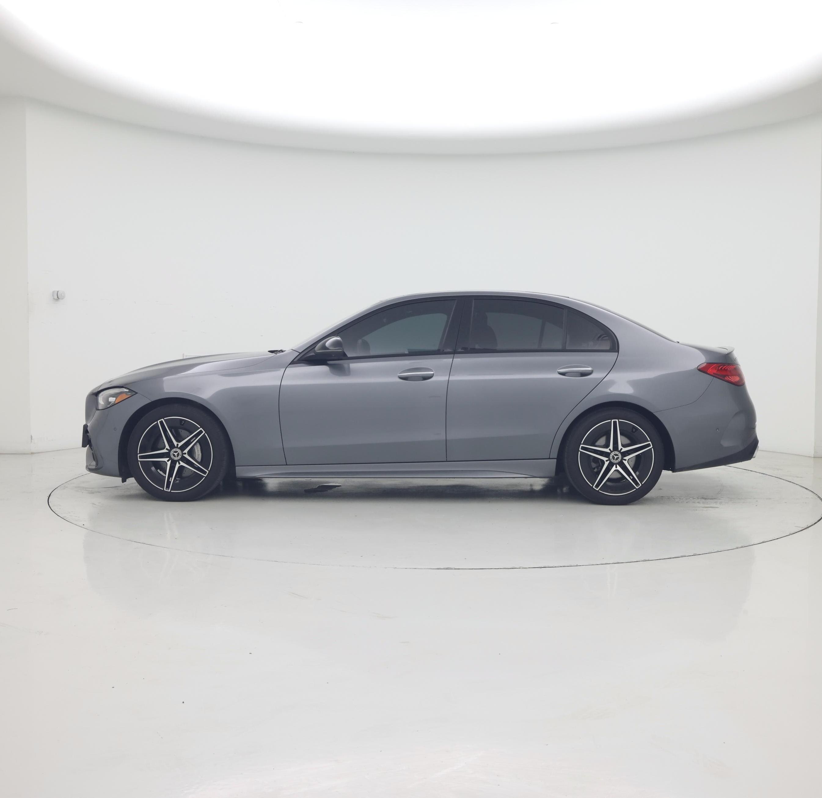 Thumbnail: 2024 Mercedes-Benz C-Class - 3