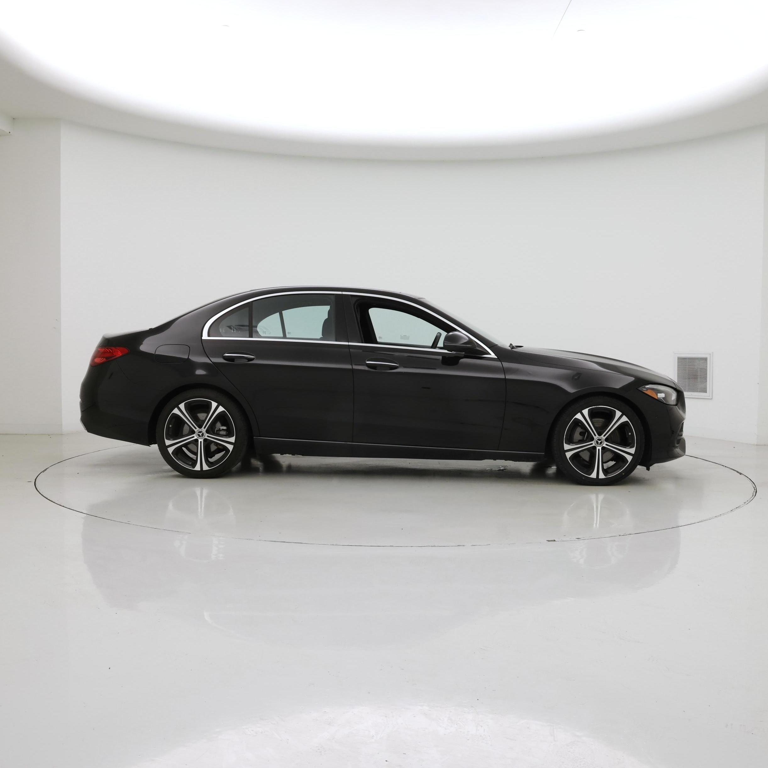 Thumbnail: 2025 Mercedes-Benz C-Class - 7