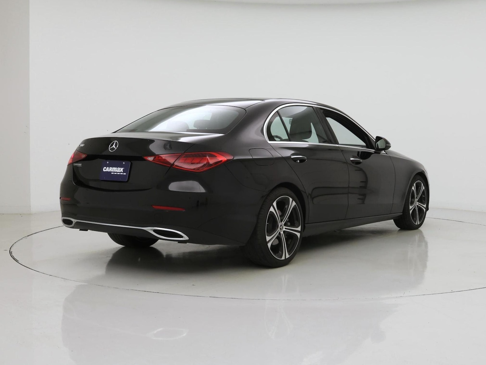 2025 Mercedes-Benz C-Class Sedan C 300 - Photo 9
