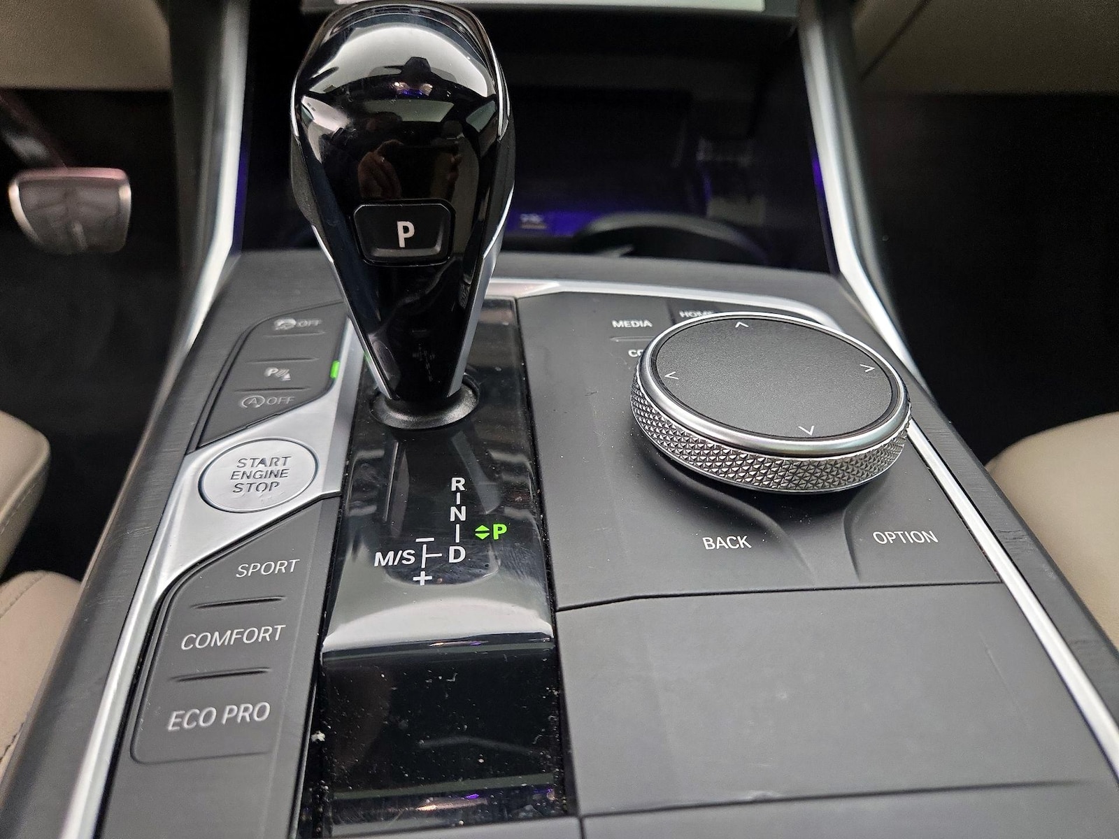 2022 BMW 3 Series 330i - Photo 19