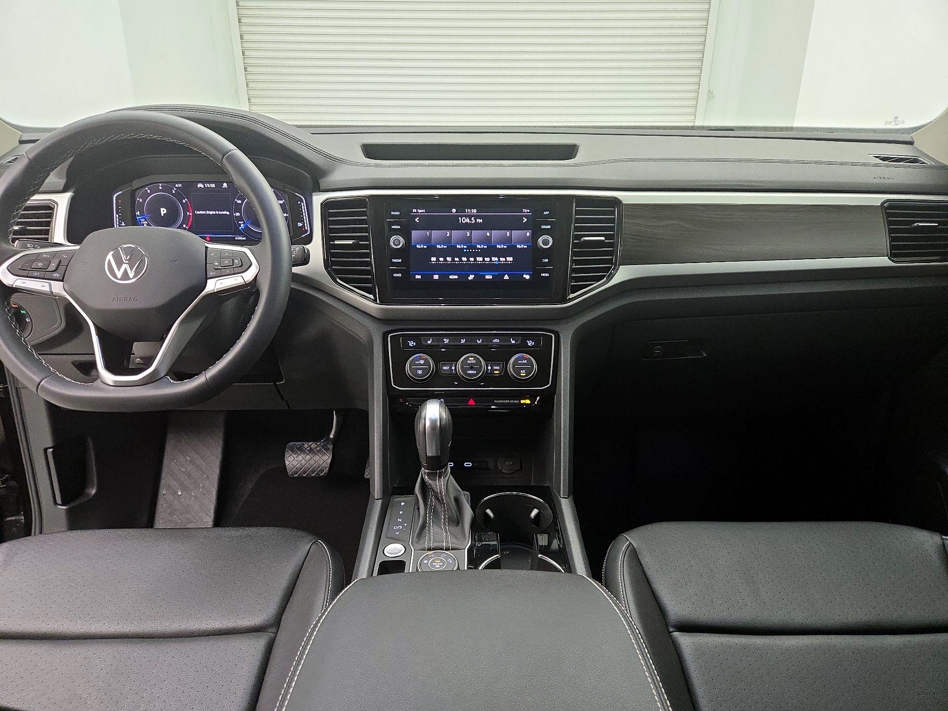 Thumbnail: 2023 Volkswagen Atlas - 9