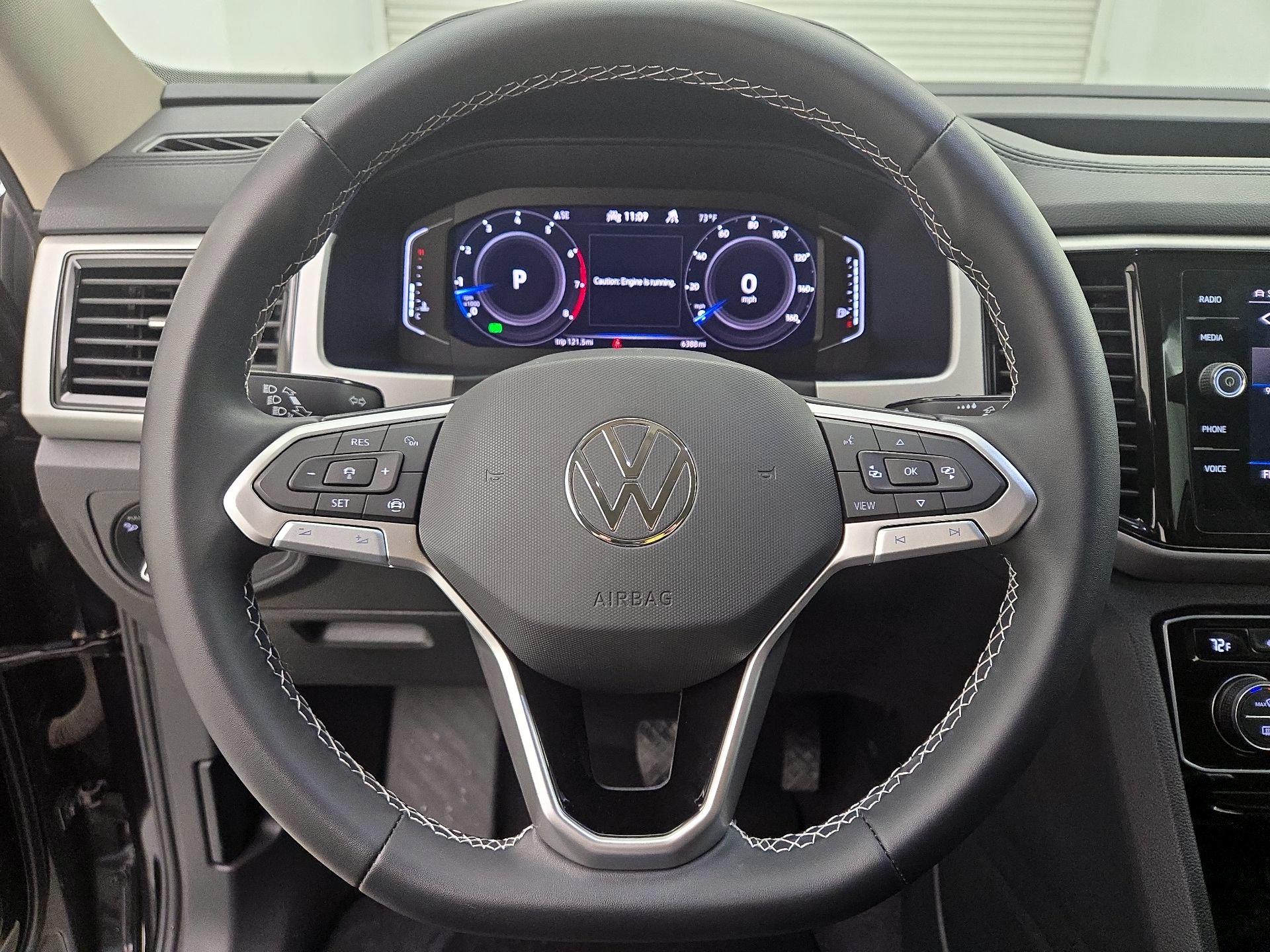 Thumbnail: 2023 Volkswagen Atlas - 10