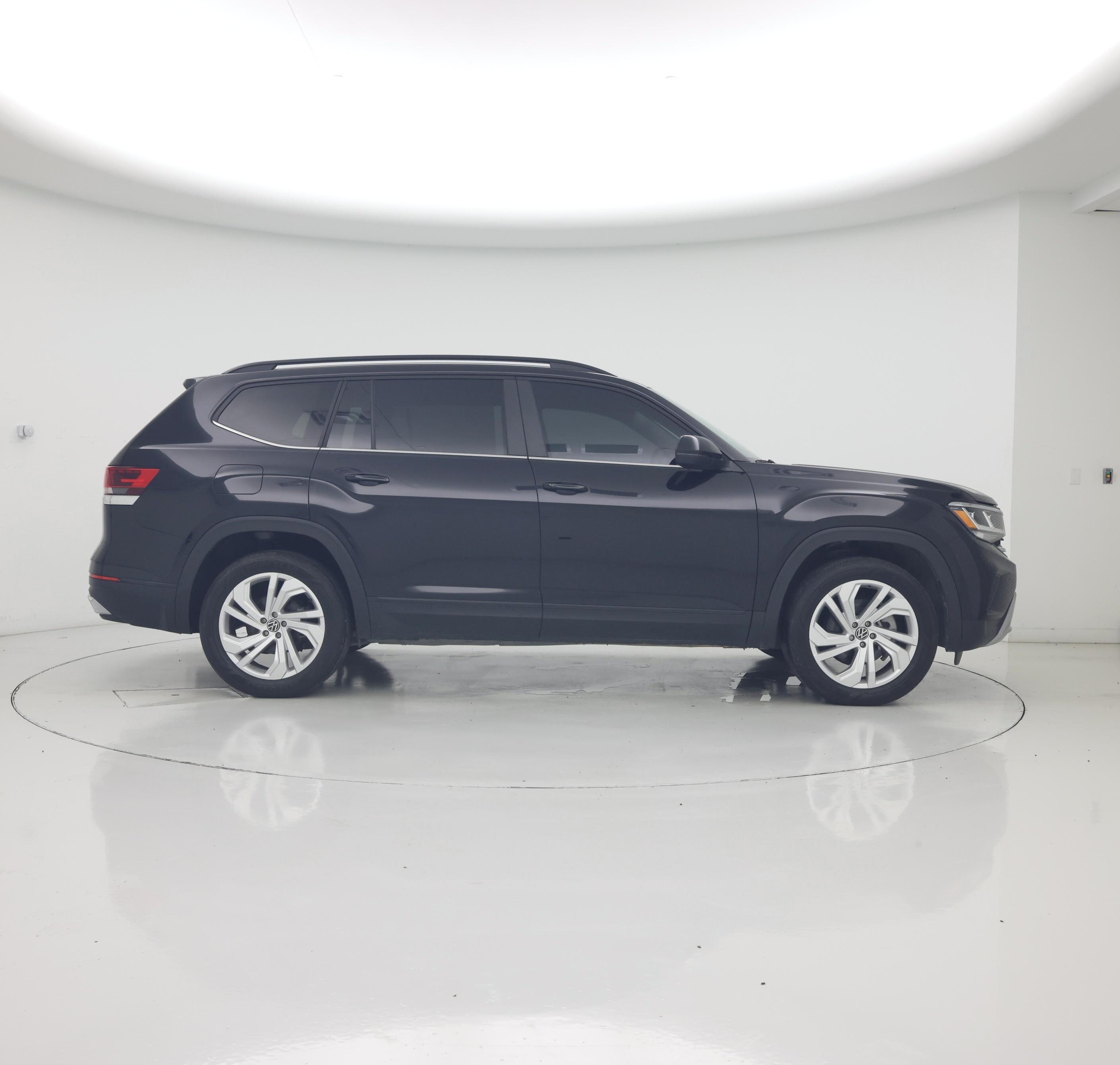 Thumbnail: 2023 Volkswagen Atlas - 7
