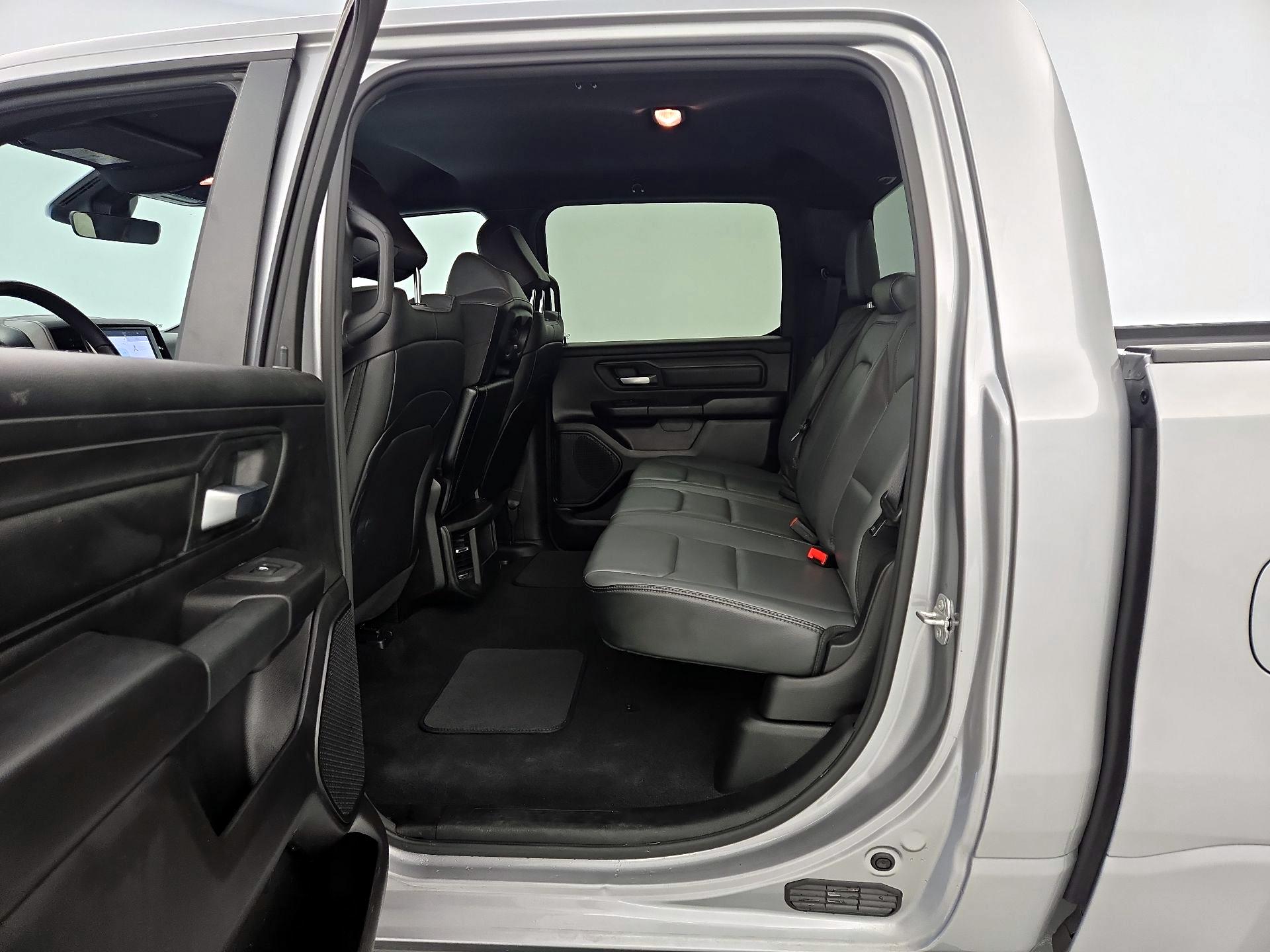 Thumbnail: 2025 RAM 1500 - 19