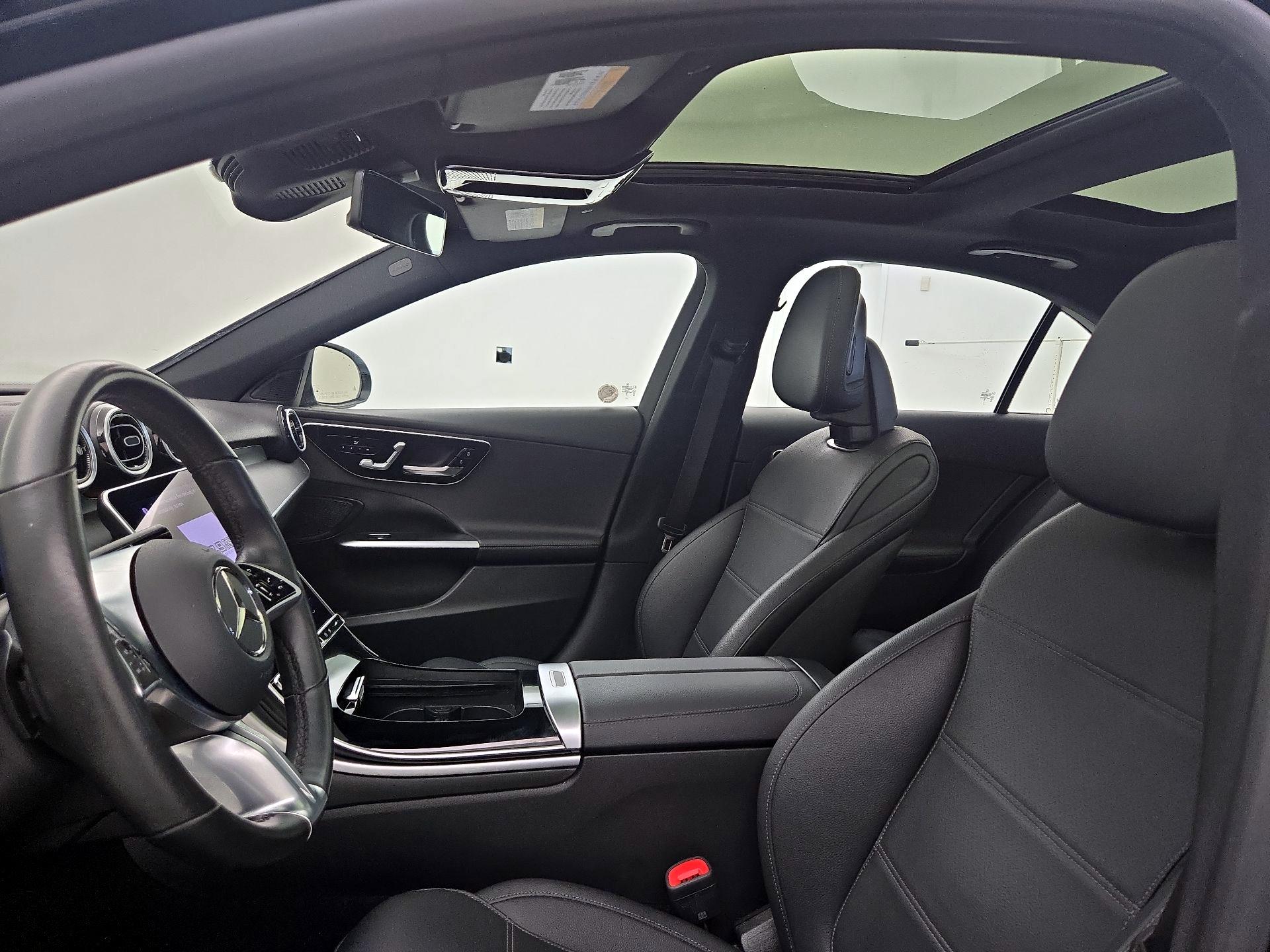 Thumbnail: 2025 Mercedes-Benz C-Class - 18