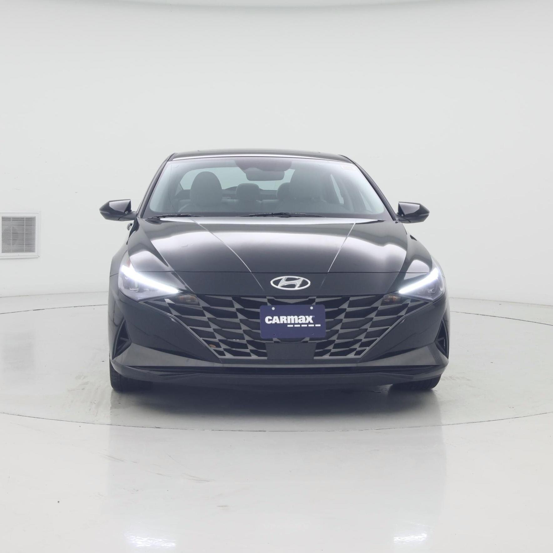 Thumbnail: 2023 Hyundai Elantra - 5