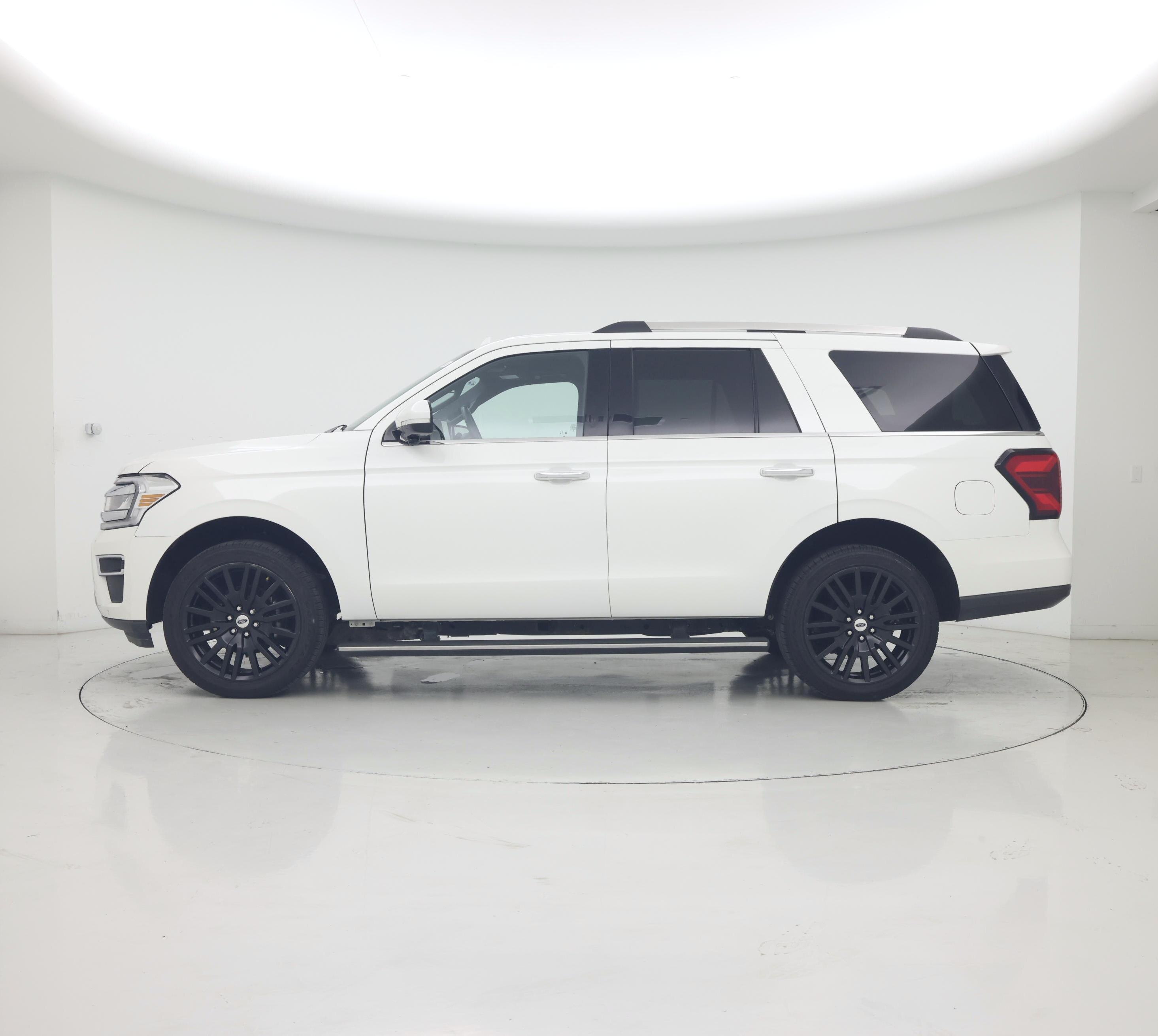 Thumbnail: 2023 Ford Expedition - 3