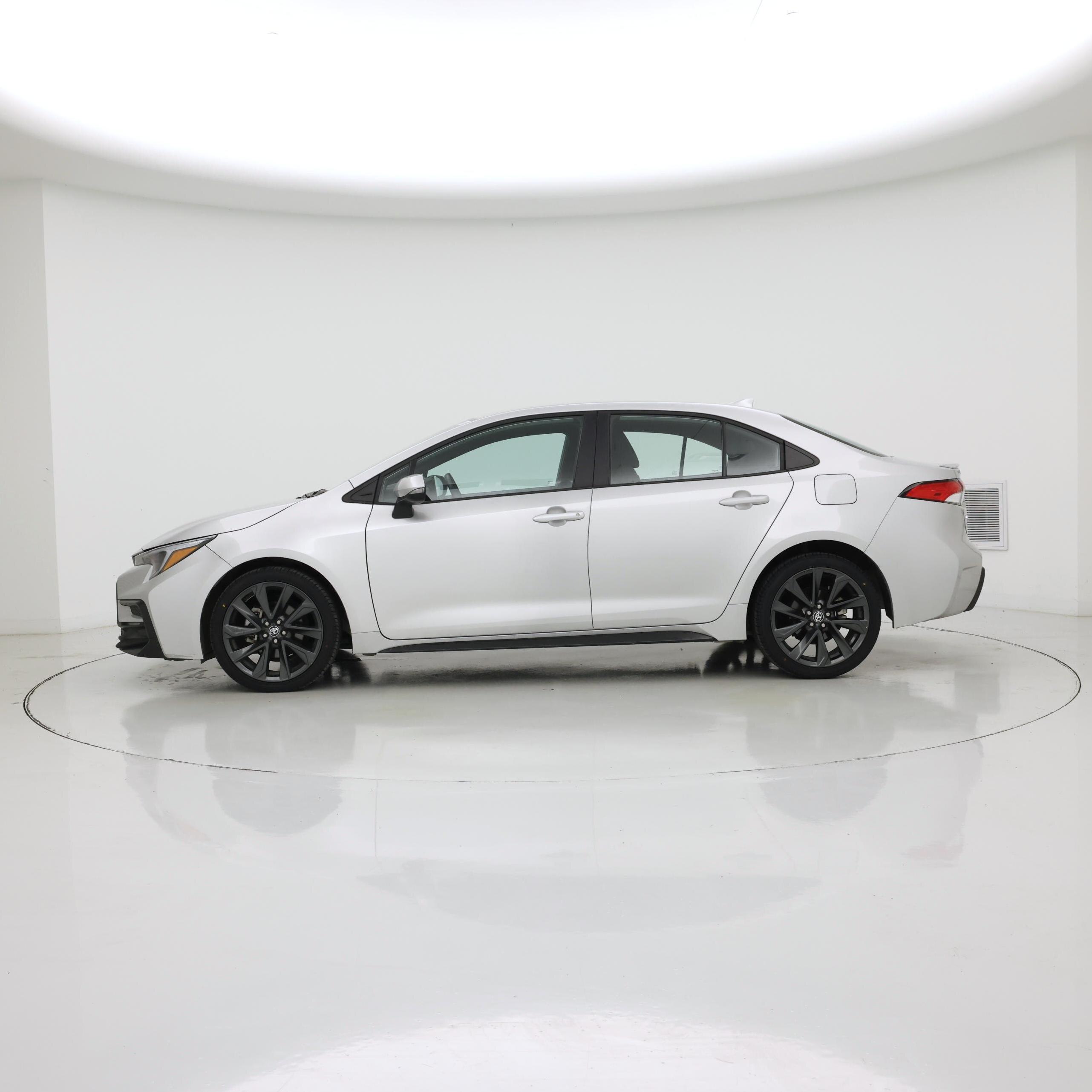 Thumbnail: 2025 Toyota Corolla - 3