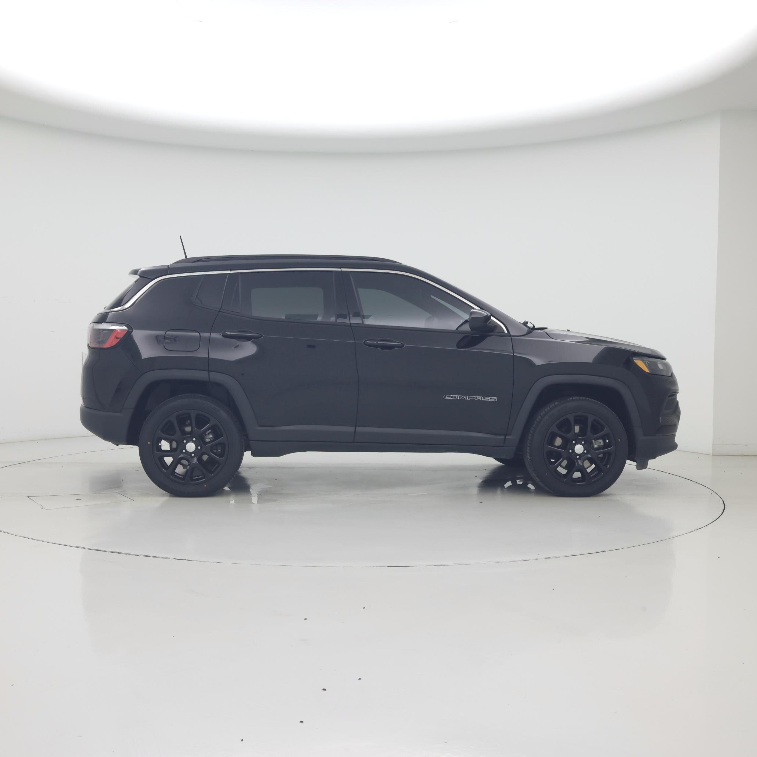 Thumbnail: 2023 Jeep Compass - 7