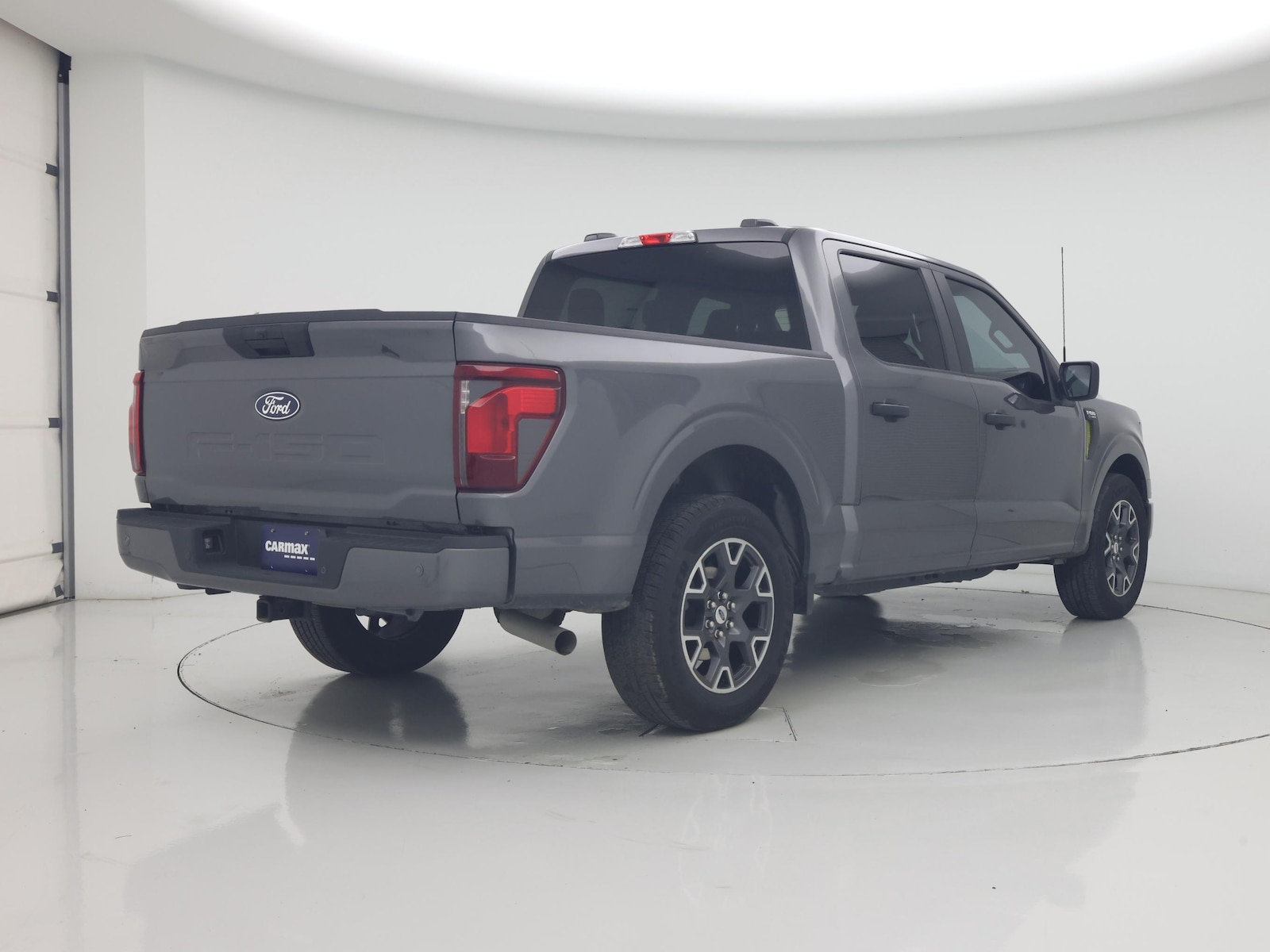 2024 Ford F-150 STX - Photo 9