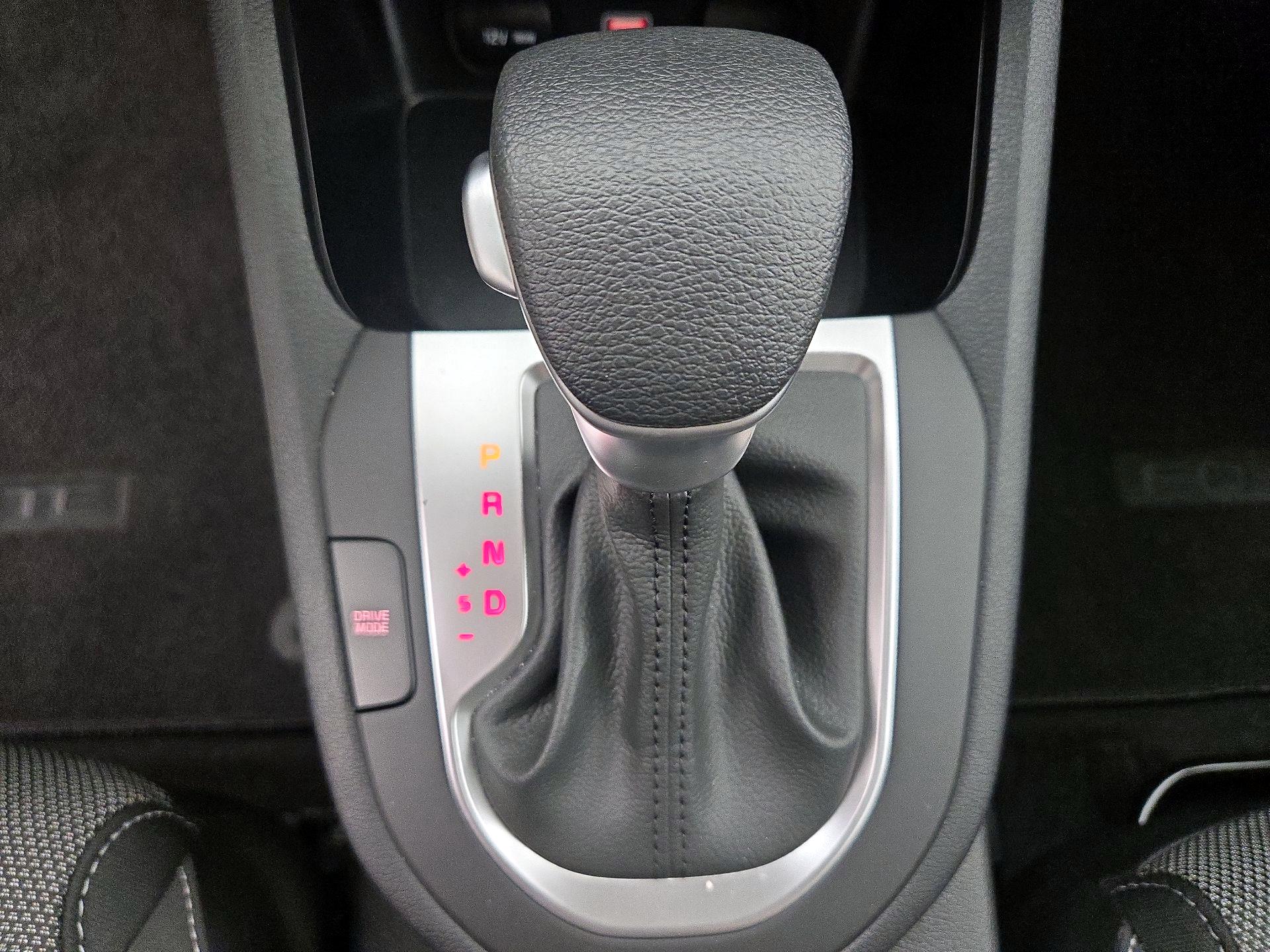 Thumbnail: 2024 Kia Forte - 17