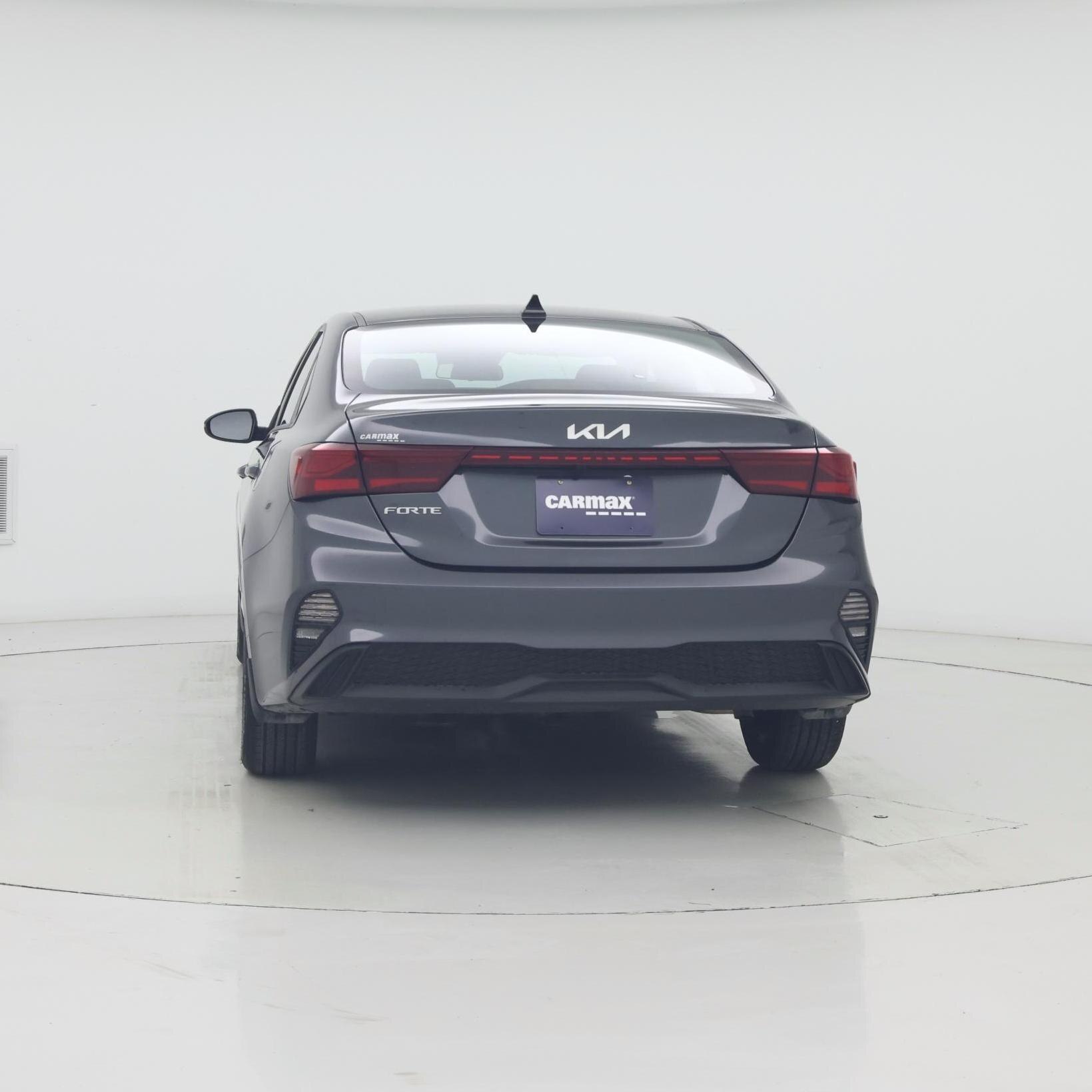 Thumbnail: 2024 Kia Forte - 6