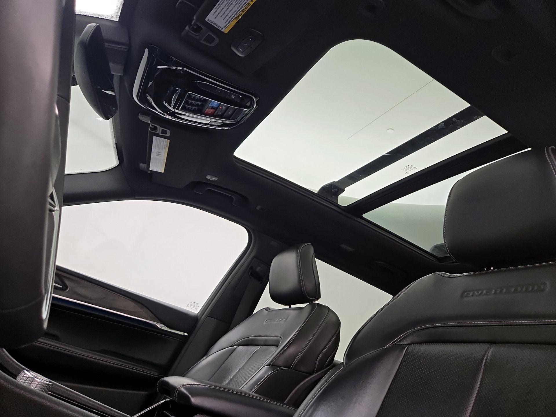 Thumbnail: 2023 Jeep Grand Cherokee L - 20