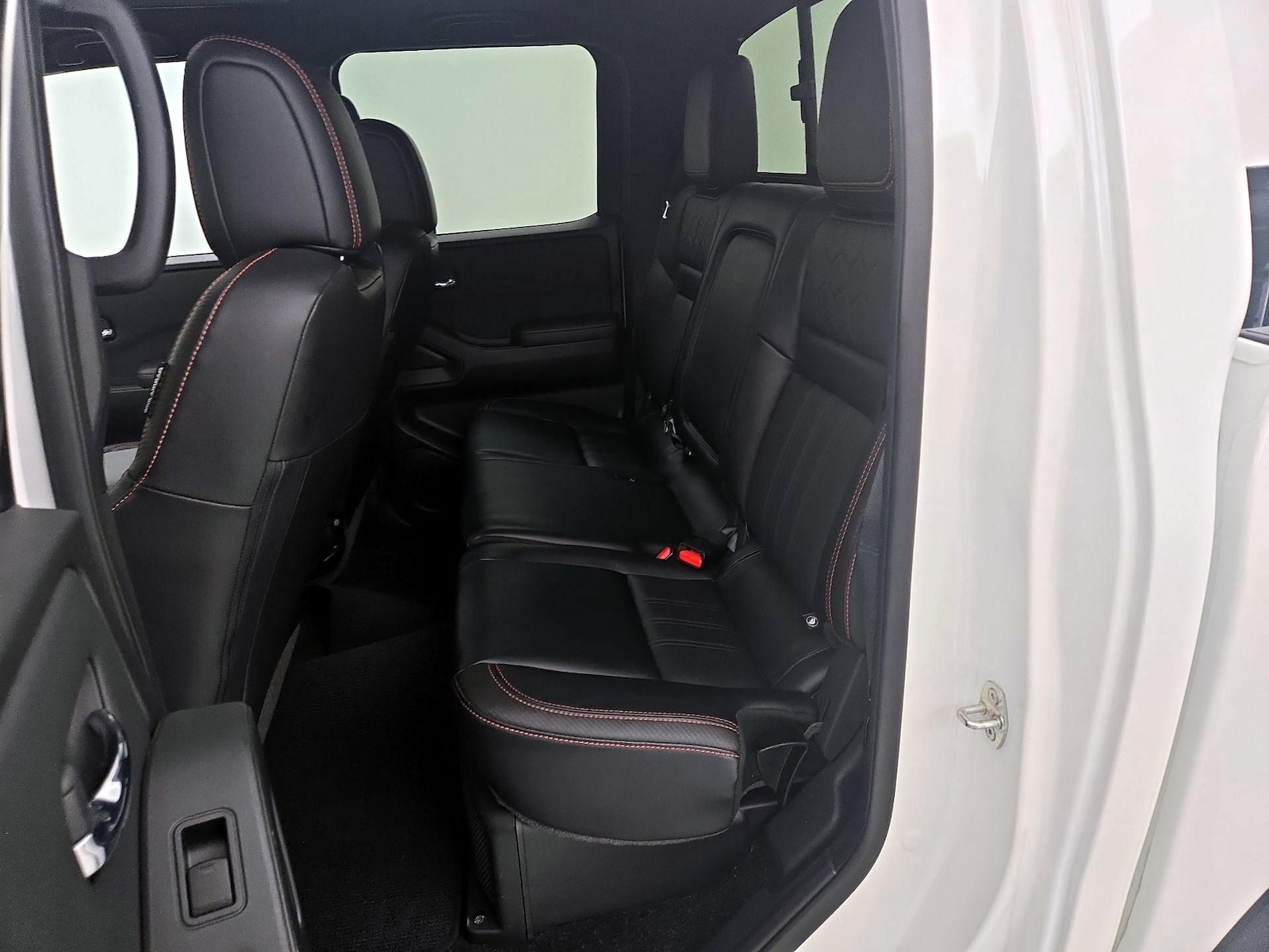 2023 Nissan Frontier PRO-4X - Photo 22