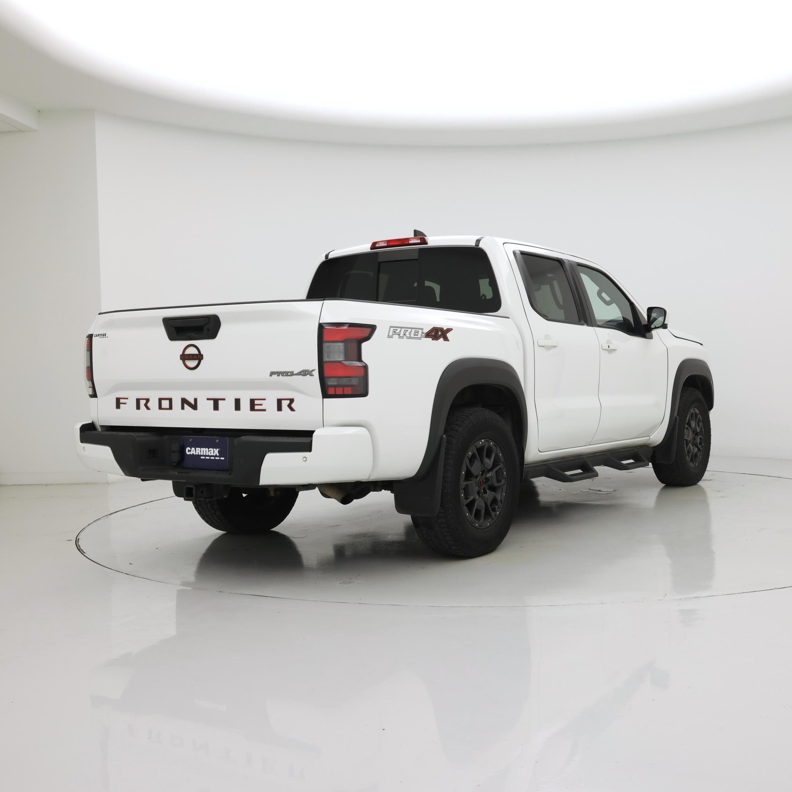 Thumbnail: 2023 Nissan Frontier - 8