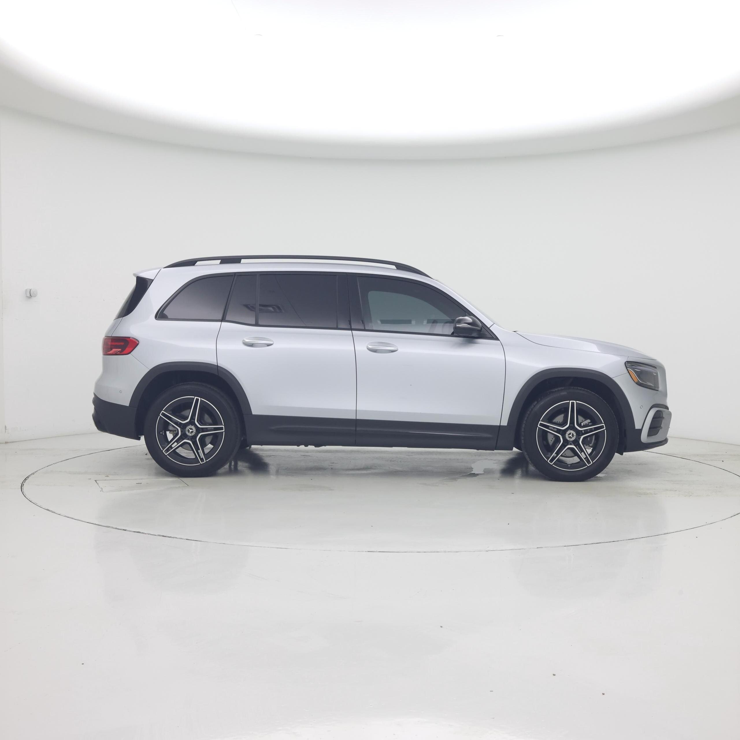 Thumbnail: 2025 Mercedes-Benz GLB - 7