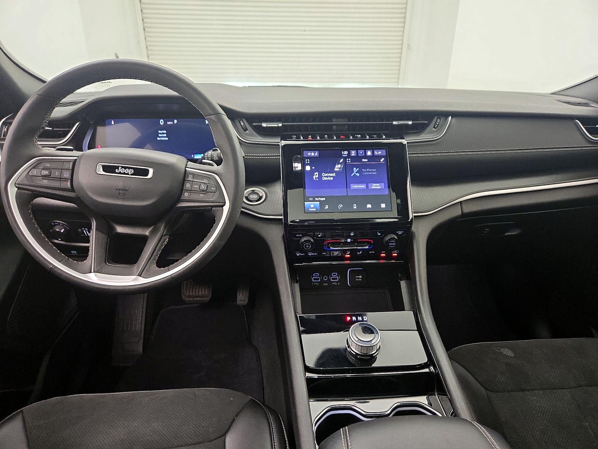 Thumbnail: 2023 Jeep Grand Cherokee - 9