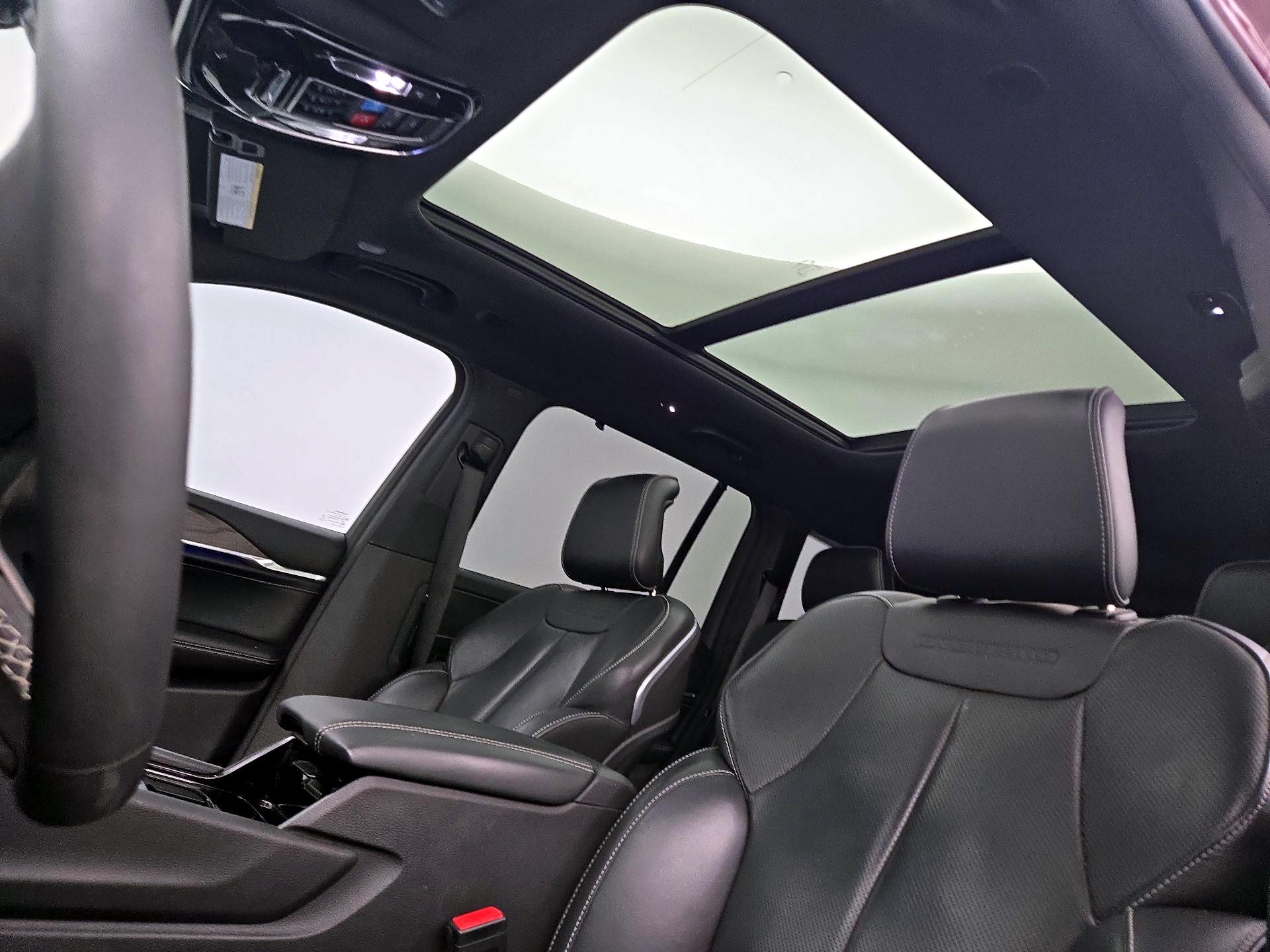Thumbnail: 2023 Jeep Grand Cherokee - 20