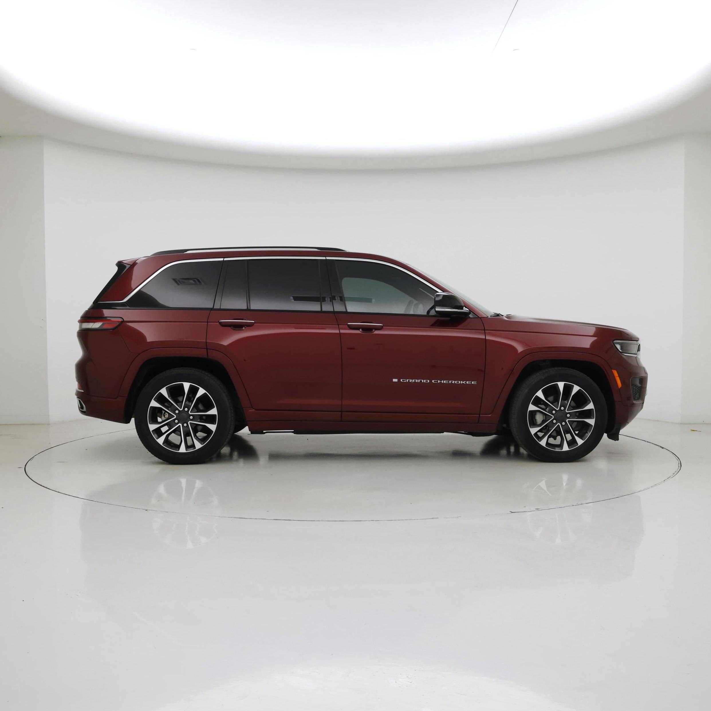 Thumbnail: 2023 Jeep Grand Cherokee - 7