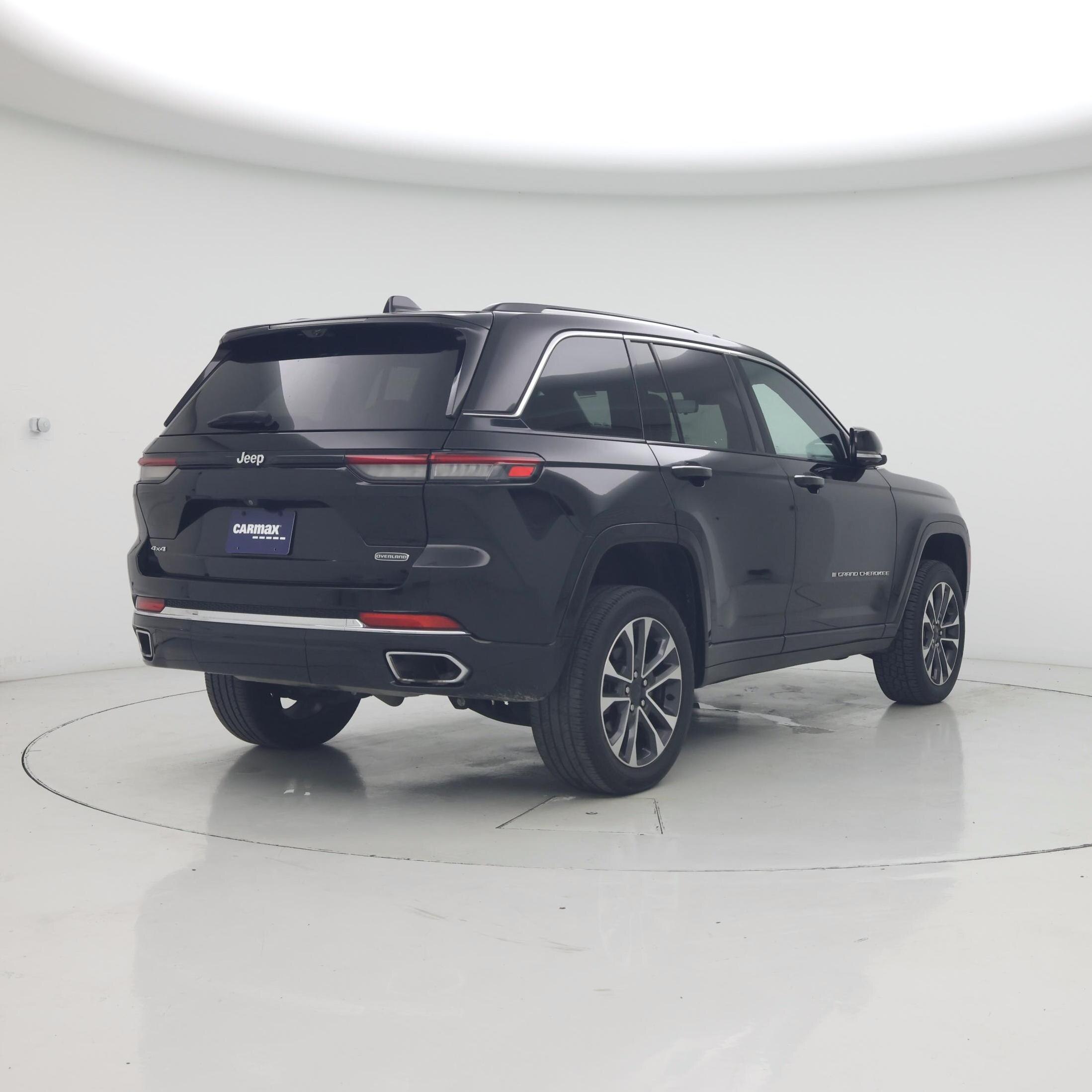 Thumbnail: 2023 Jeep Grand Cherokee - 8