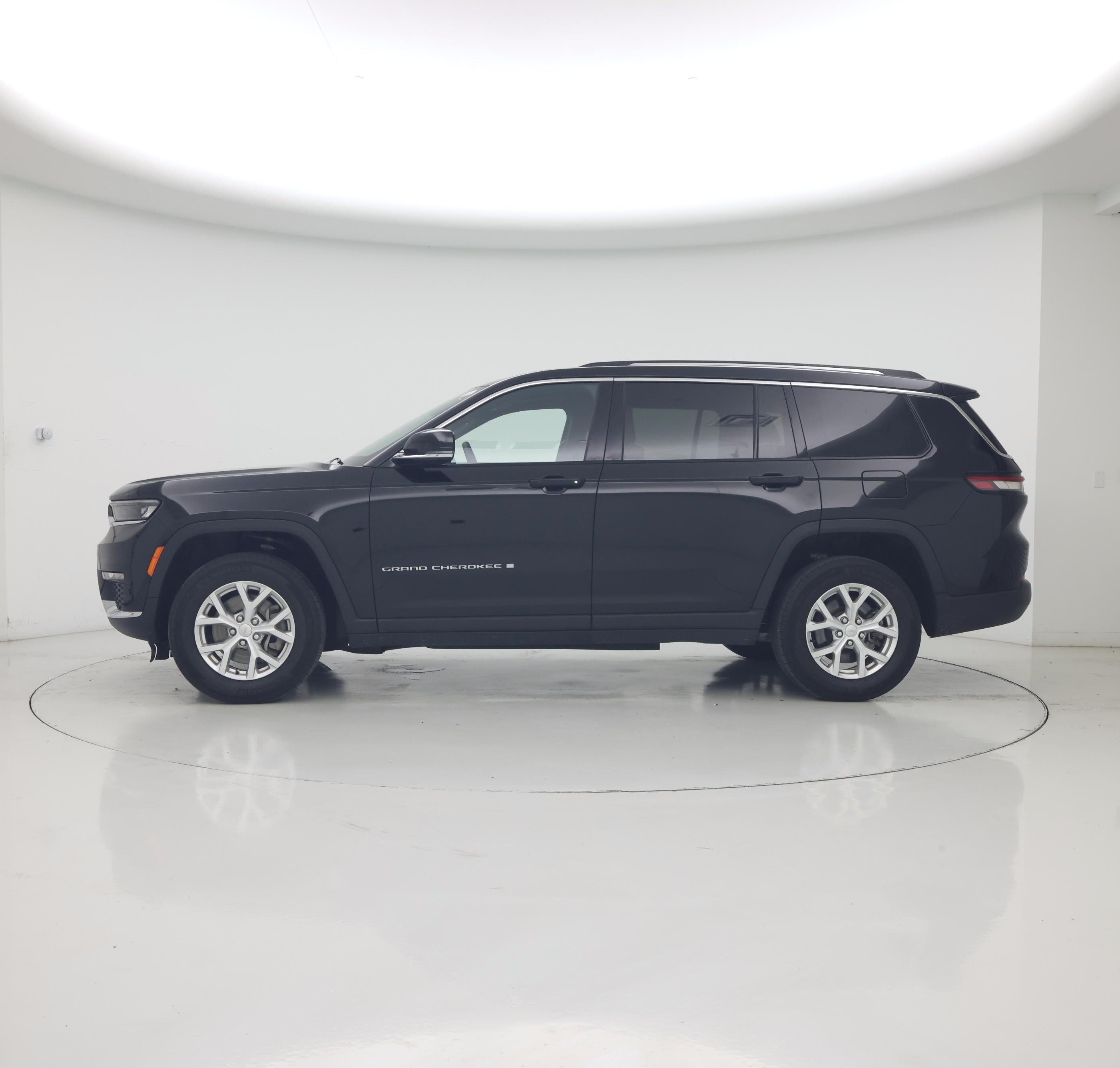 Thumbnail: 2023 Jeep Grand Cherokee L - 3