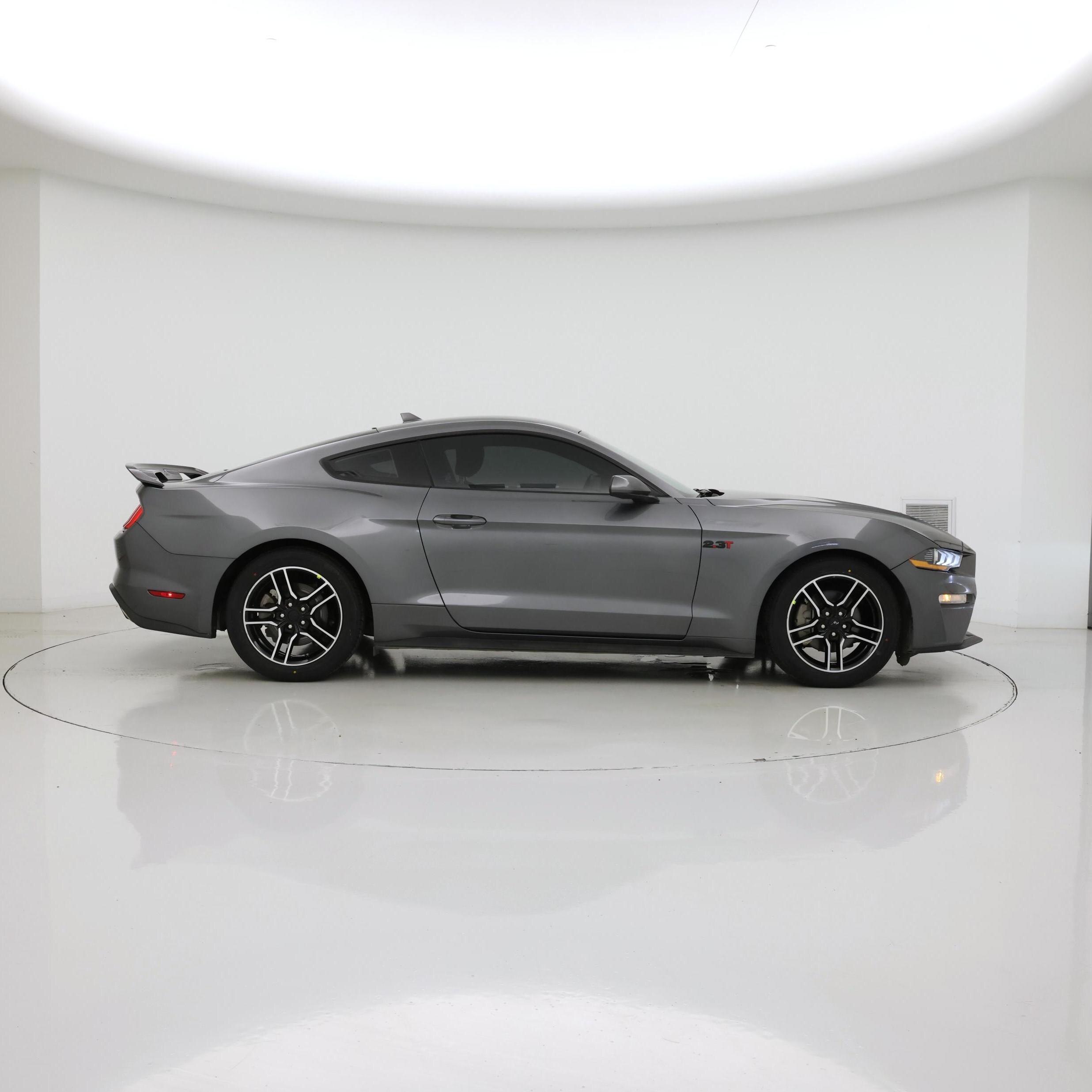 Thumbnail: 2022 Ford Mustang - 7