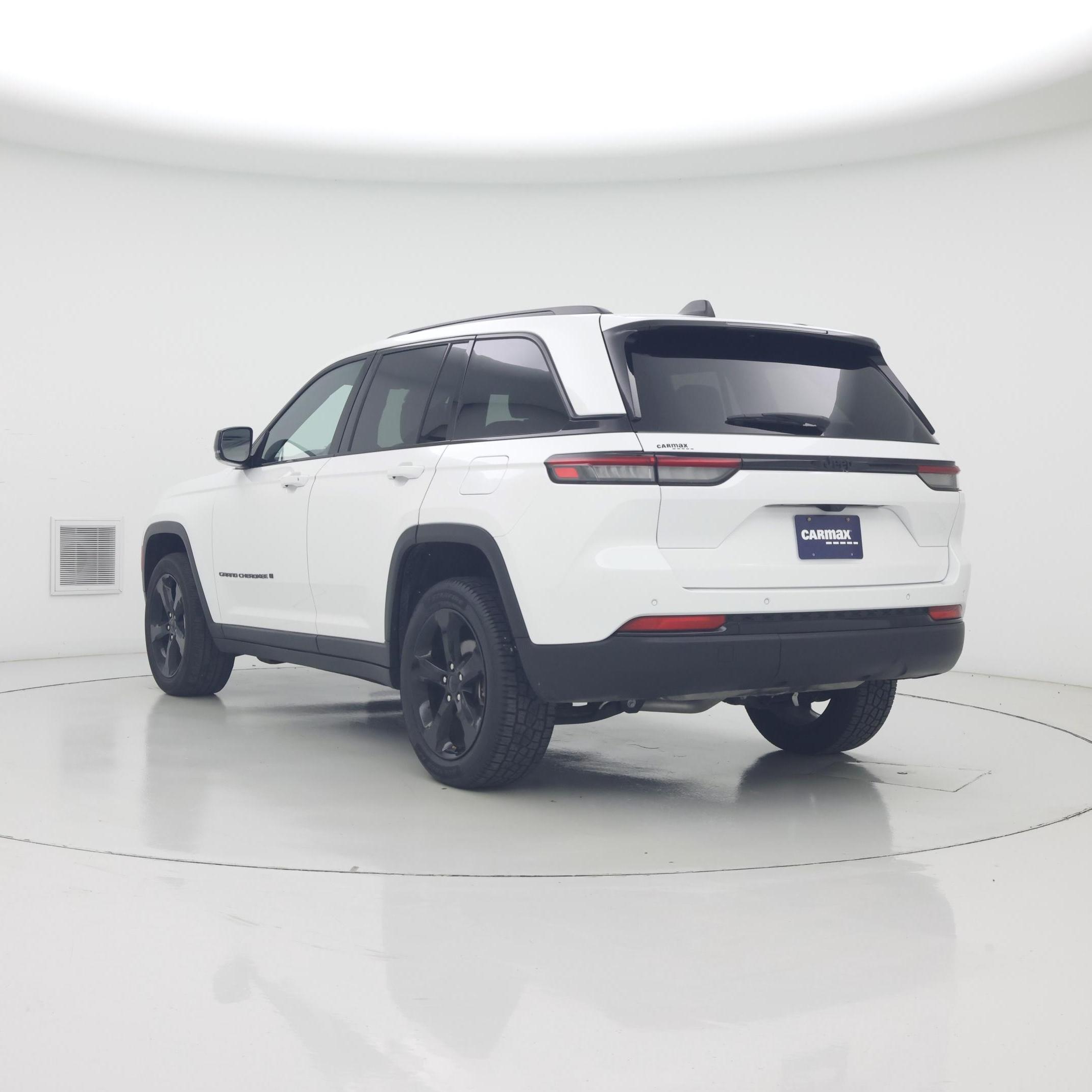 Thumbnail: 2023 Jeep Grand Cherokee - 2