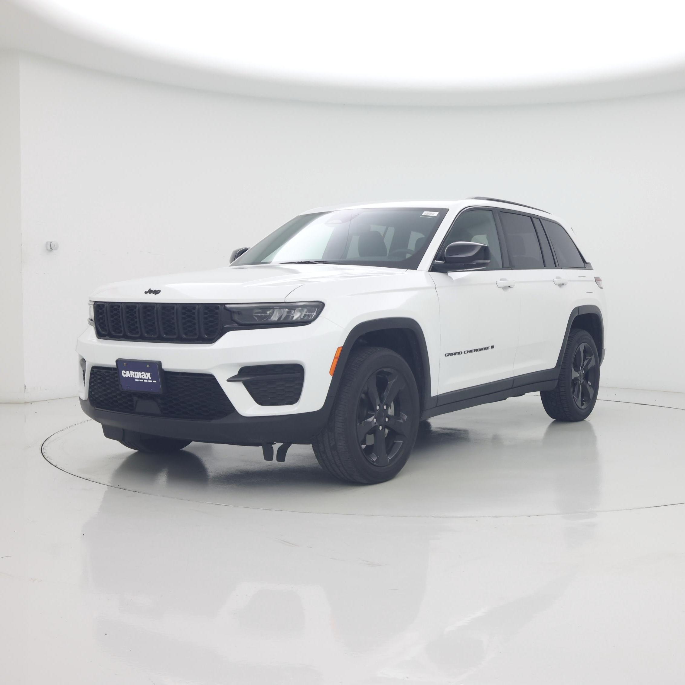 Thumbnail: 2023 Jeep Grand Cherokee - 4