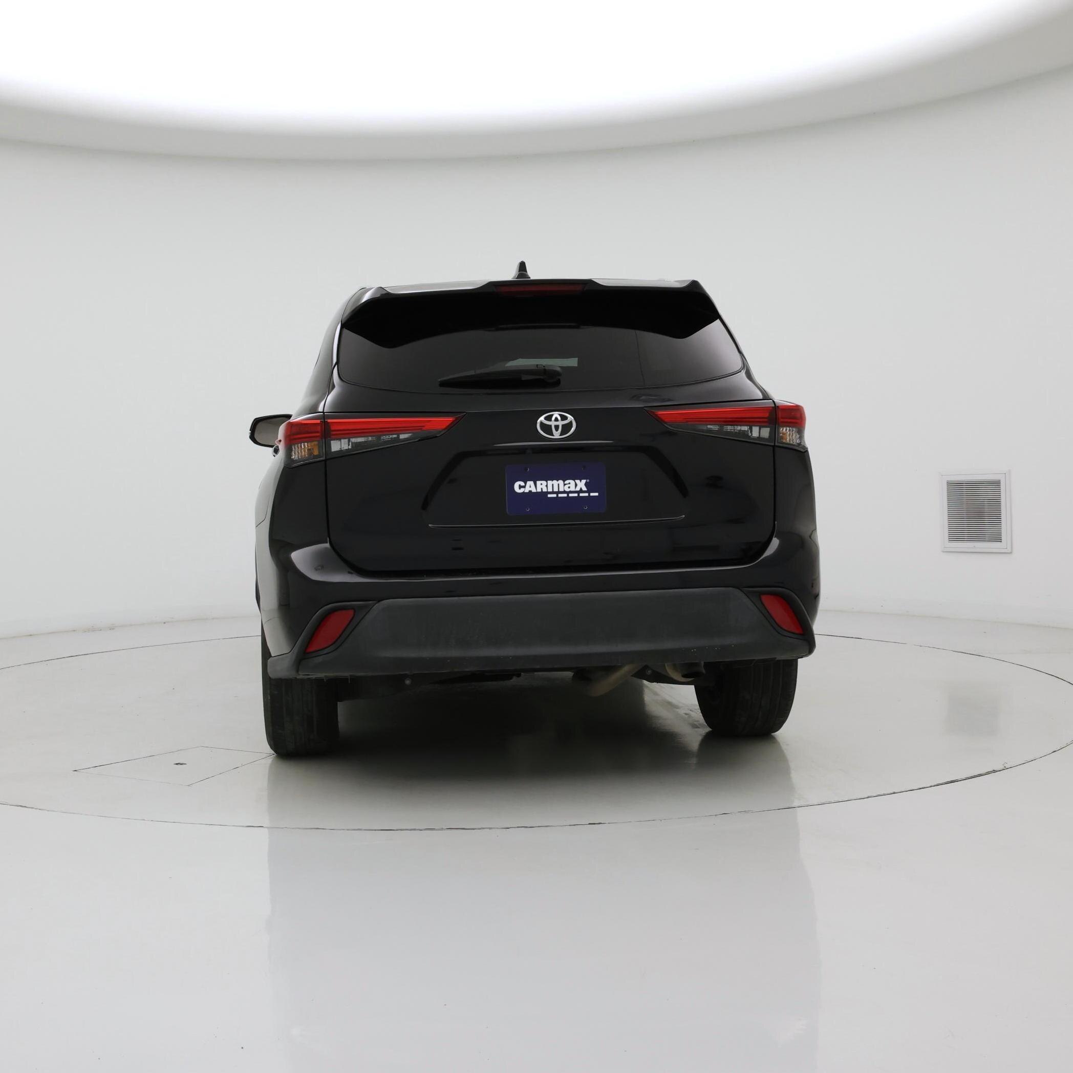 Thumbnail: 2023 Toyota Highlander - 6
