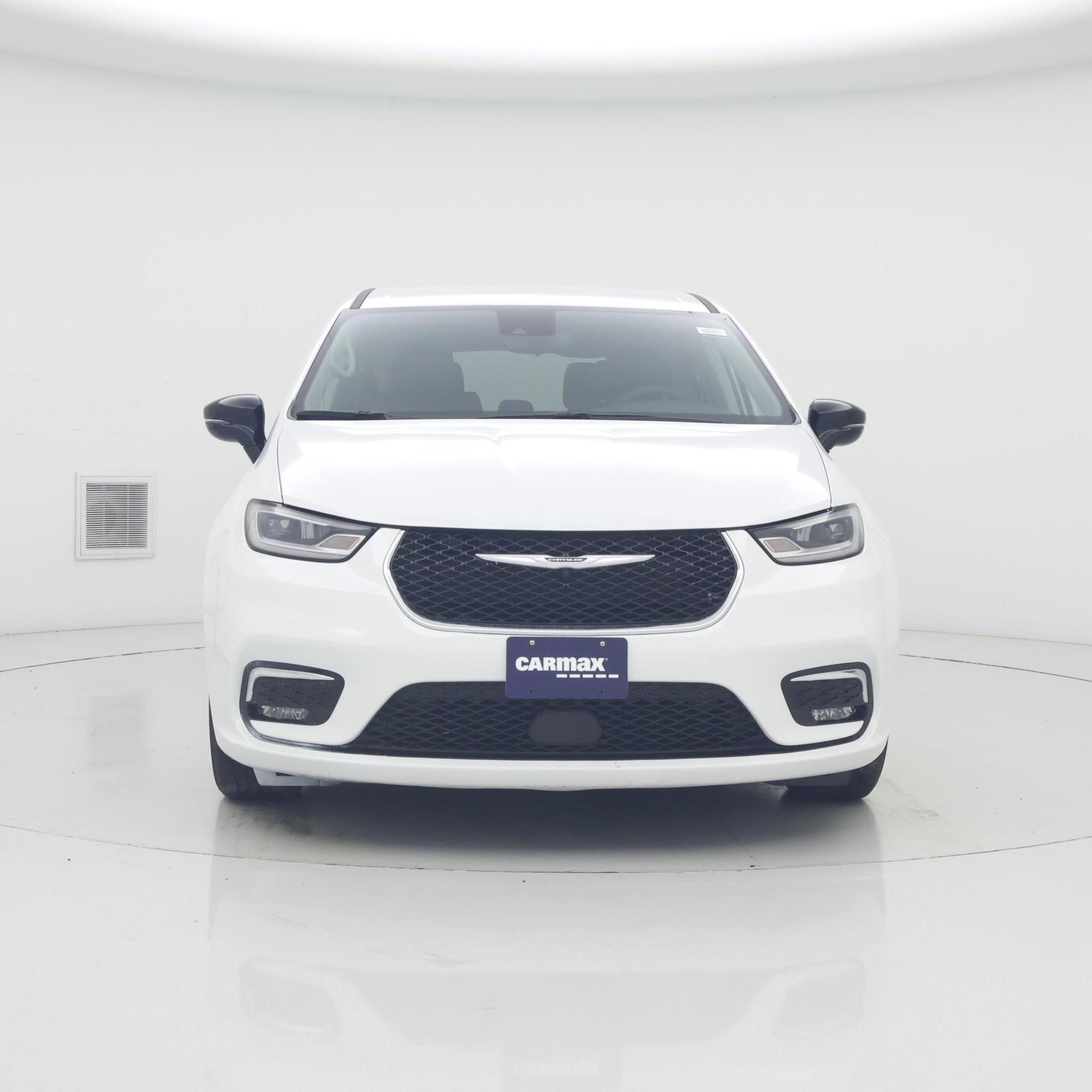 Thumbnail: 2024 Chrysler Pacifica - 5