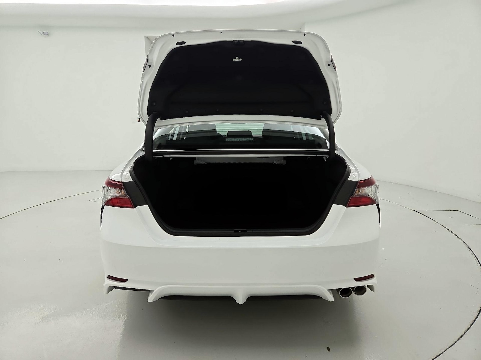 2024 Toyota Camry SE - Photo 21
