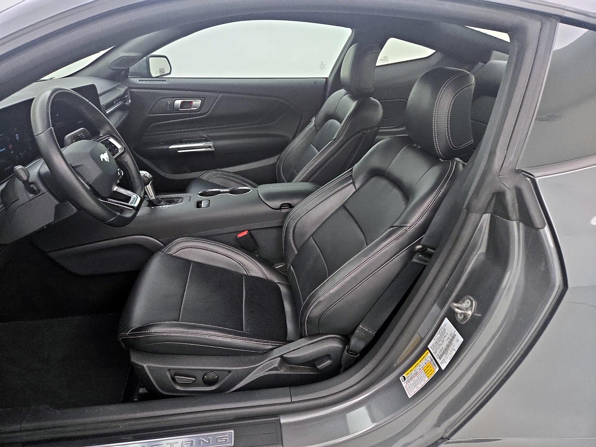 Thumbnail: 2025 Ford Mustang - 11
