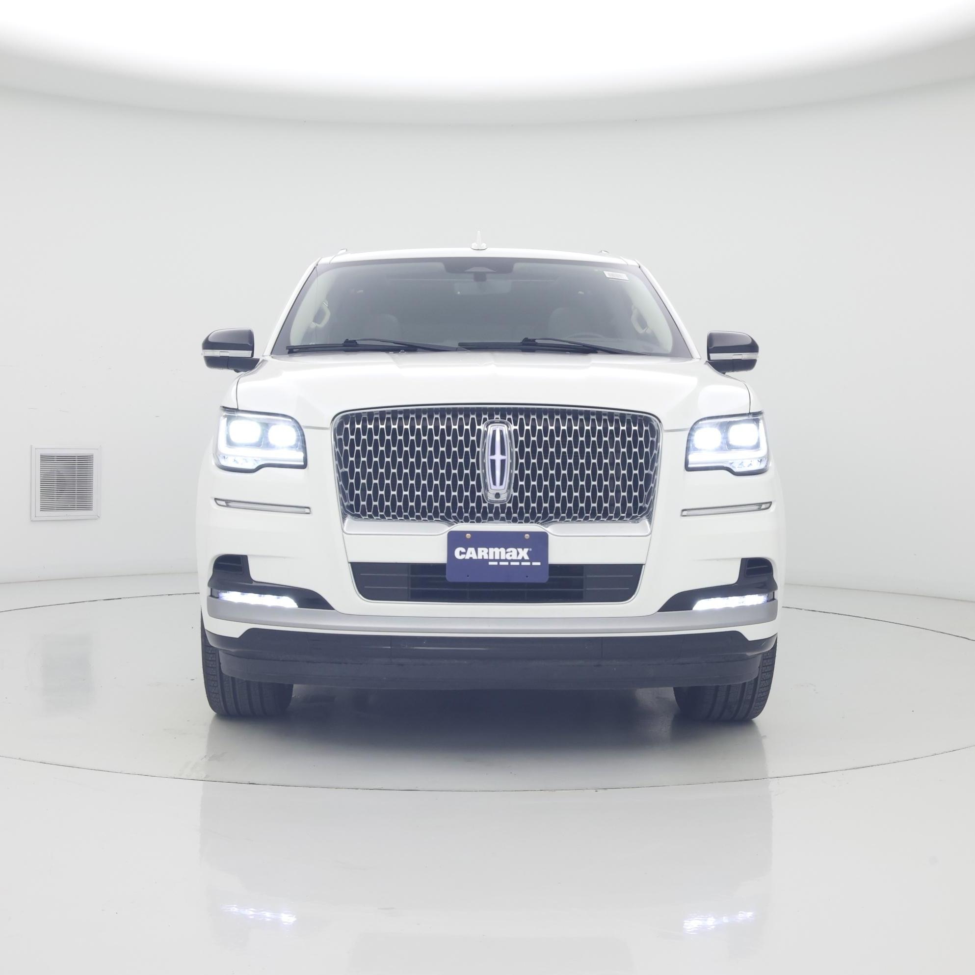 Thumbnail: 2022 Lincoln Navigator L - 5