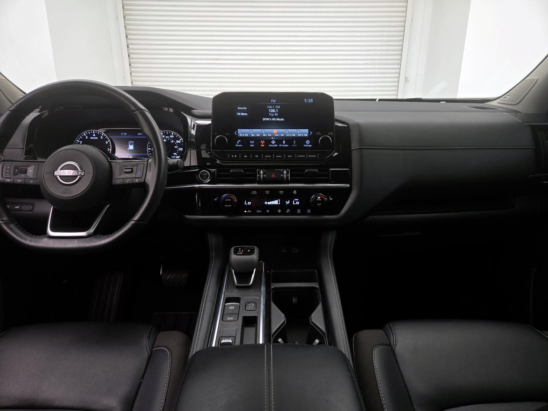 Thumbnail: 2023 Nissan Pathfinder - 9