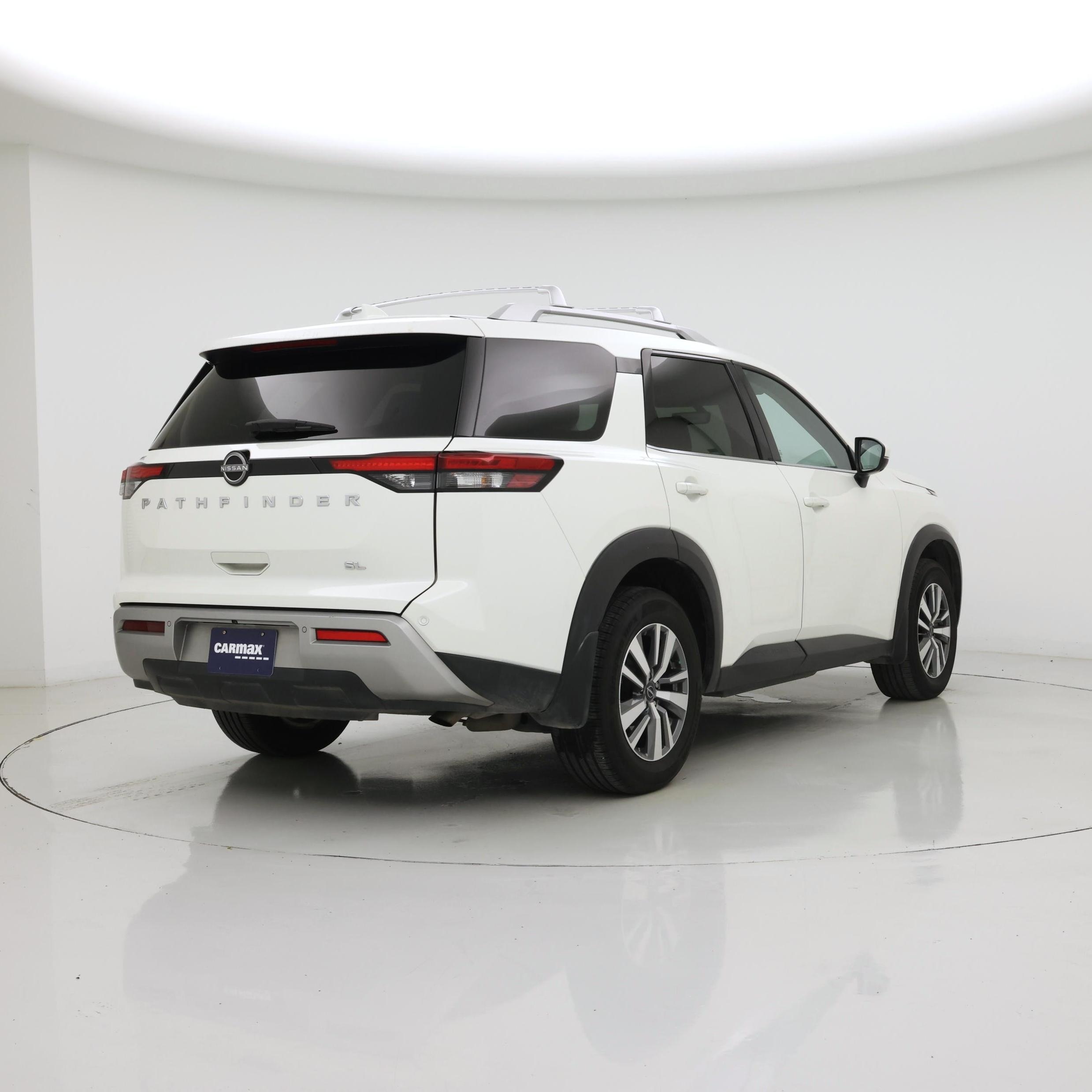 Thumbnail: 2023 Nissan Pathfinder - 8