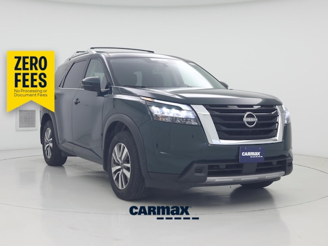 Green 2025 Nissan Pathfinder SL FWD SUV / Crossover Front-Wheel Drive Automatic