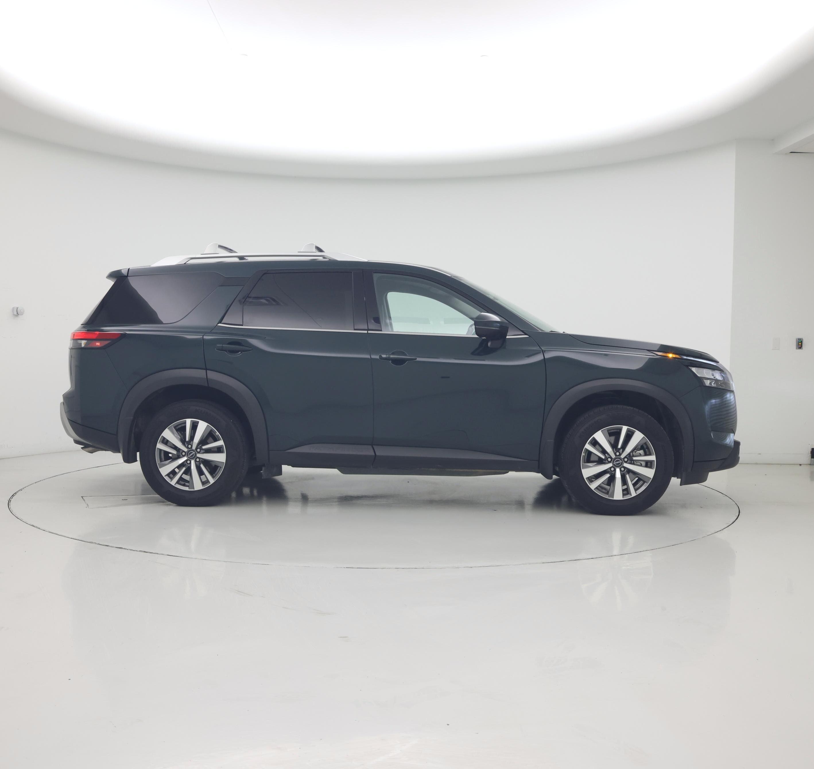 Thumbnail: 2025 Nissan Pathfinder - 7