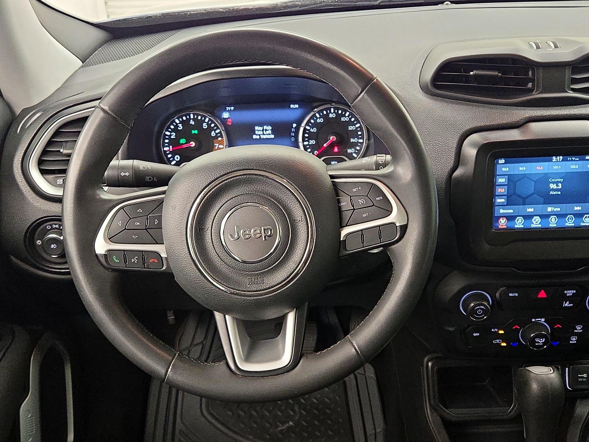 Thumbnail: 2021 Jeep Renegade - 10
