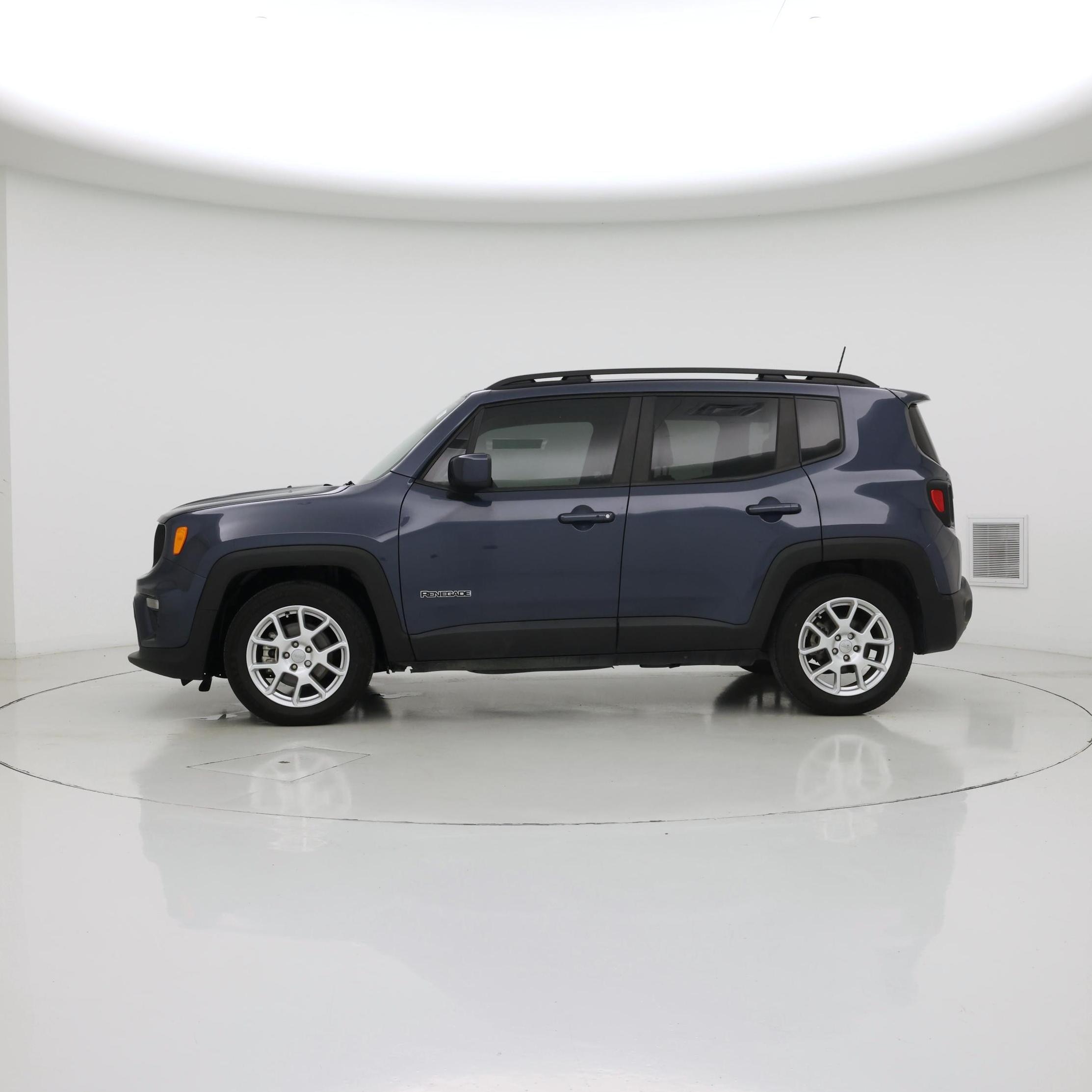 Thumbnail: 2021 Jeep Renegade - 3